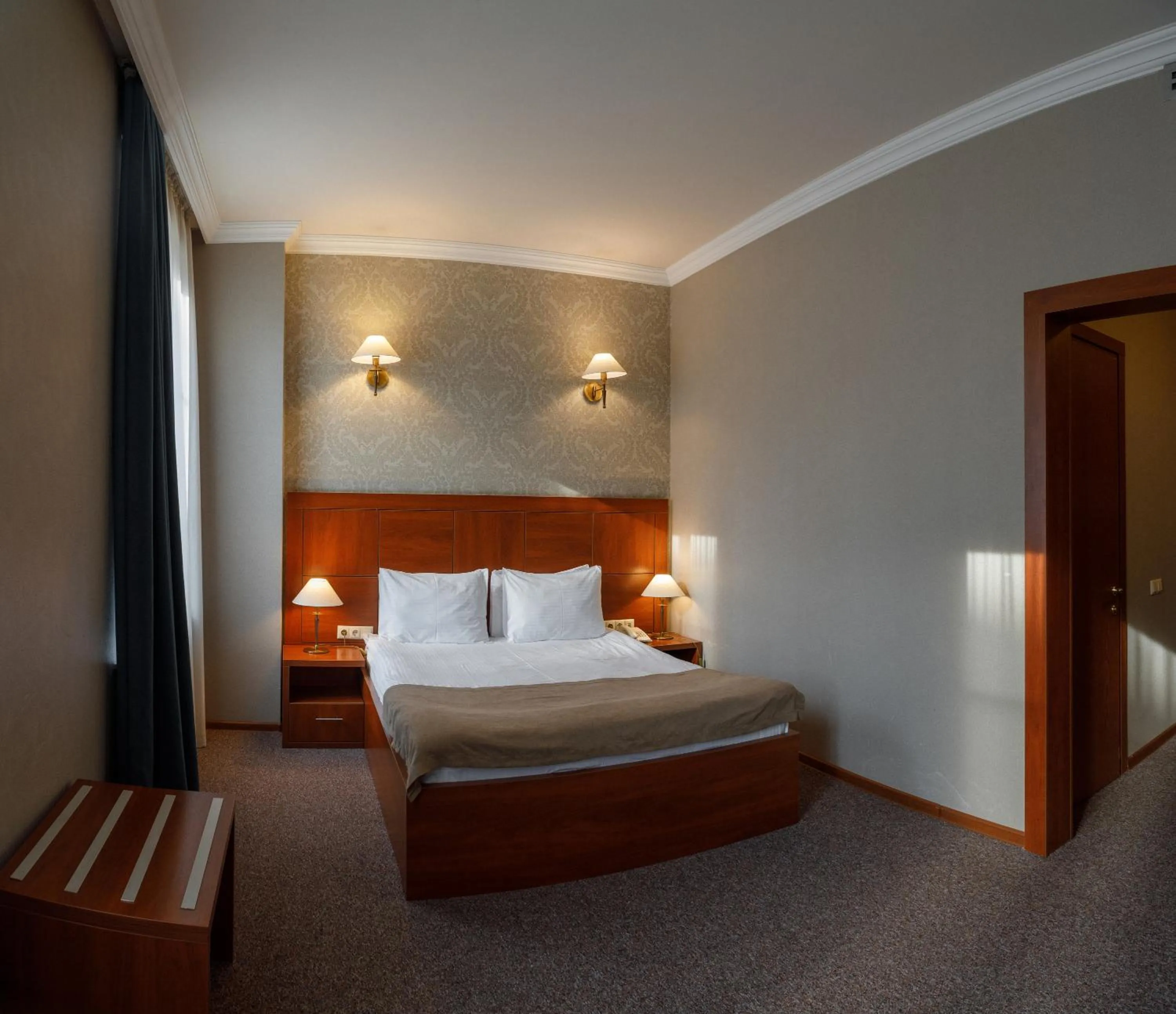 Bedroom, Bed in Hotel Astoria Tbilisi