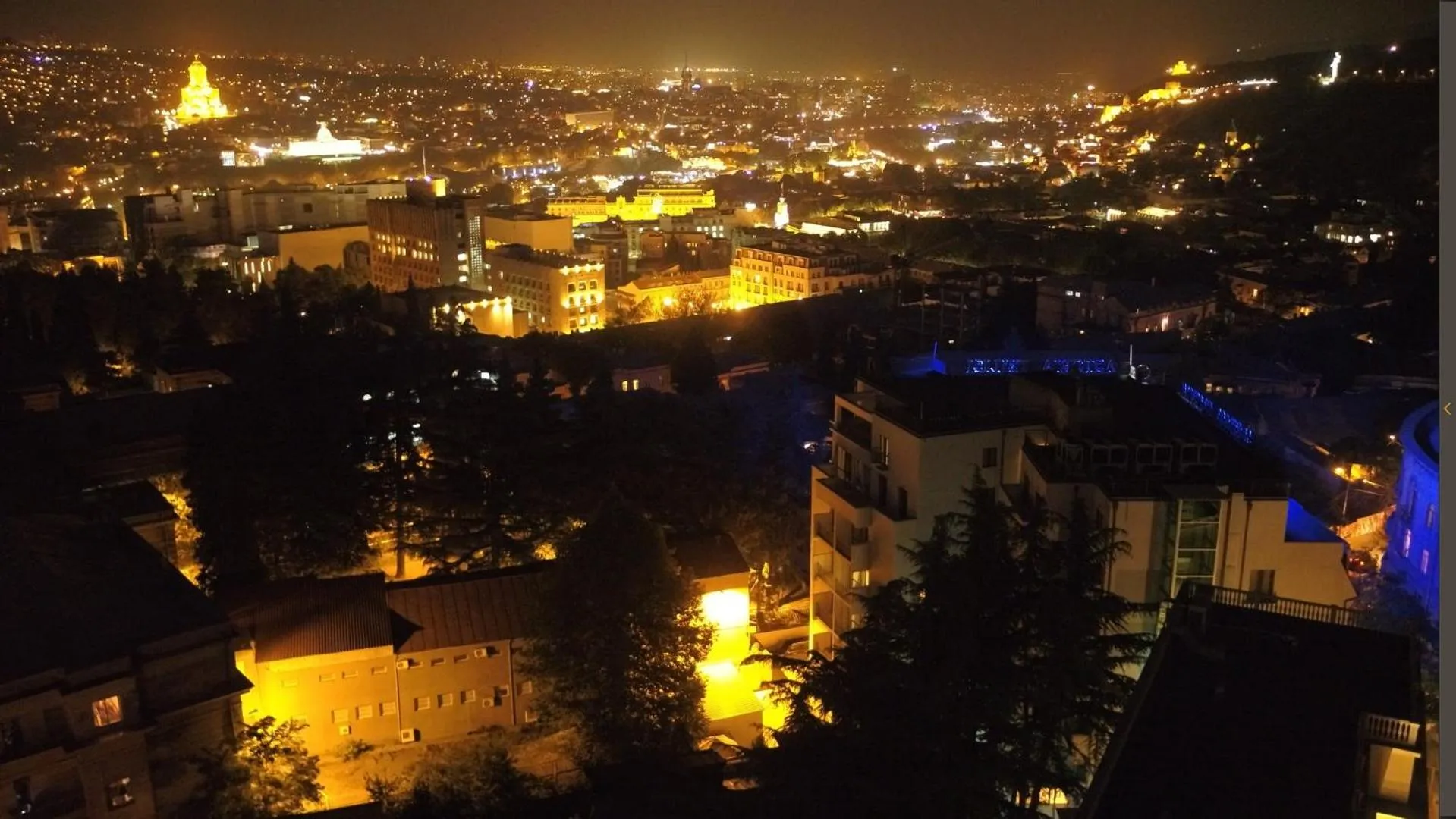 City view in Hotel Astoria Tbilisi