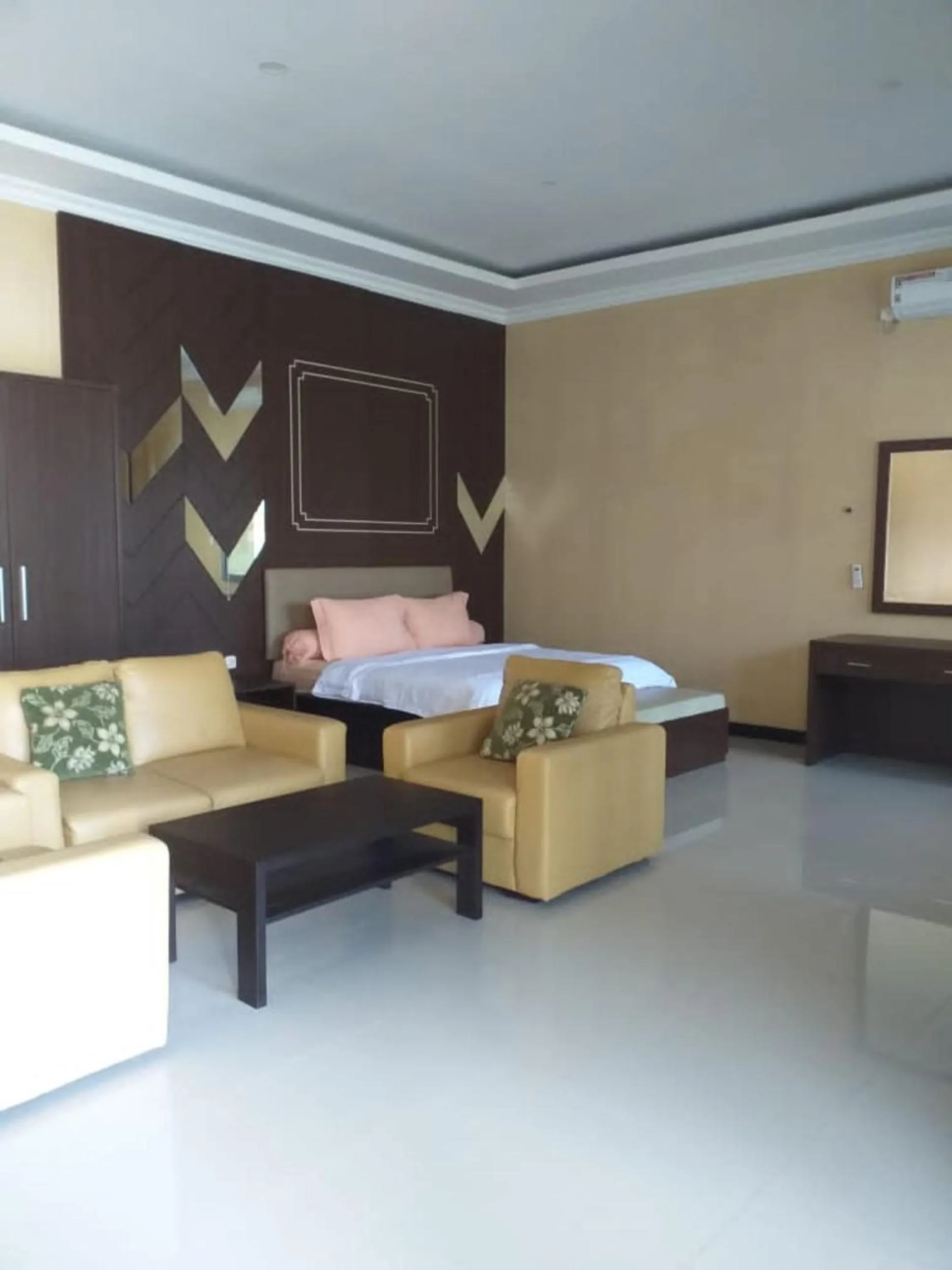 Photo of the whole room, Bed in Oase Van Java