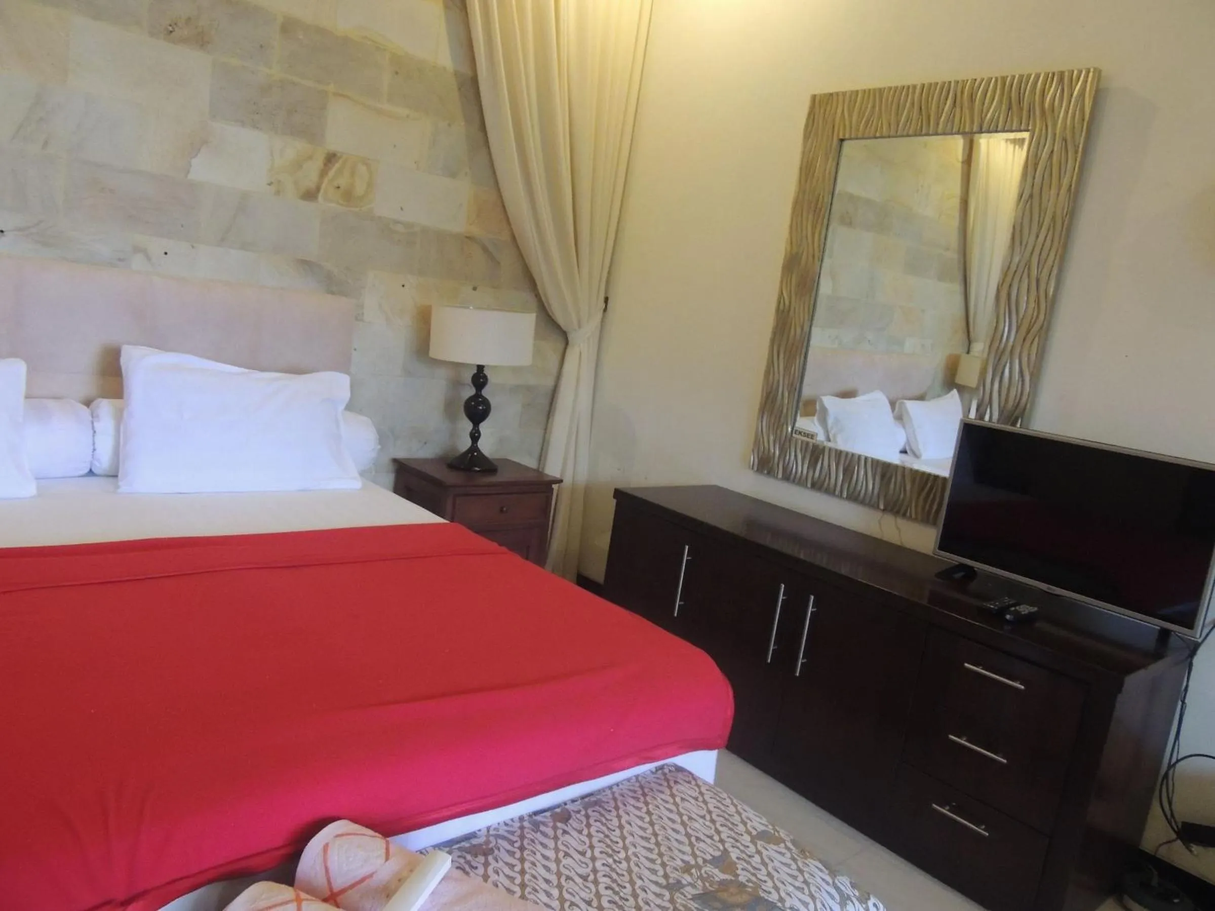 Photo of the whole room, Bed in Oase Van Java