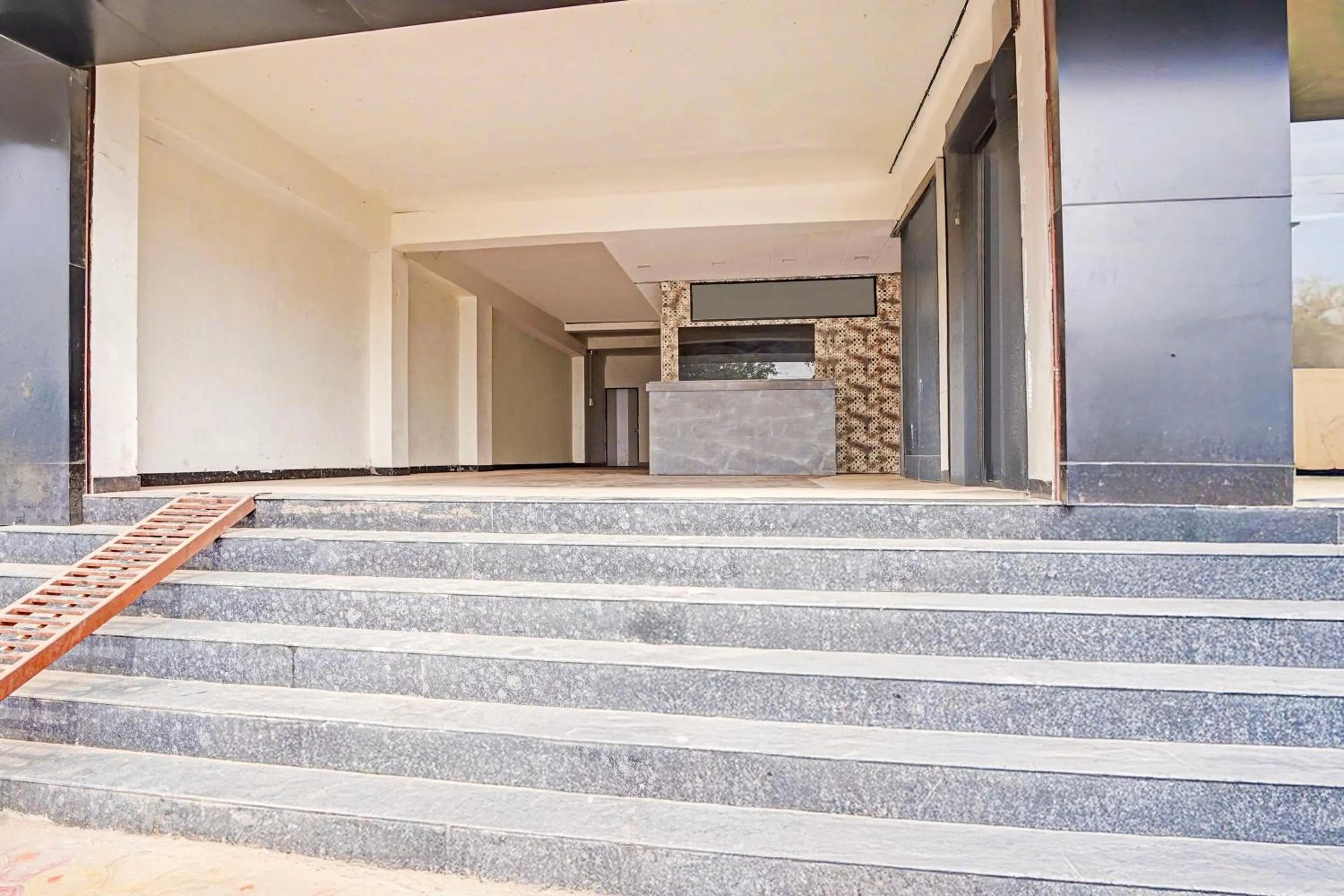 Facade/entrance in Super Hotel O Kalpi Road Formerly Hotel Gajanand