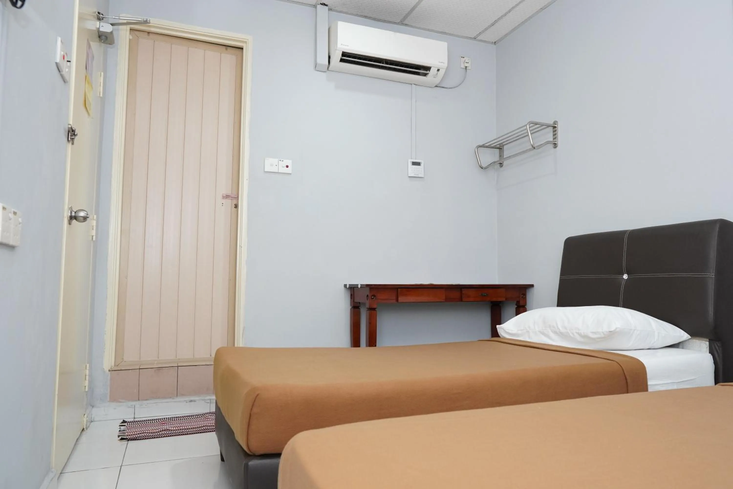 View (from property/room), Bed in Hotel Sixty Nine