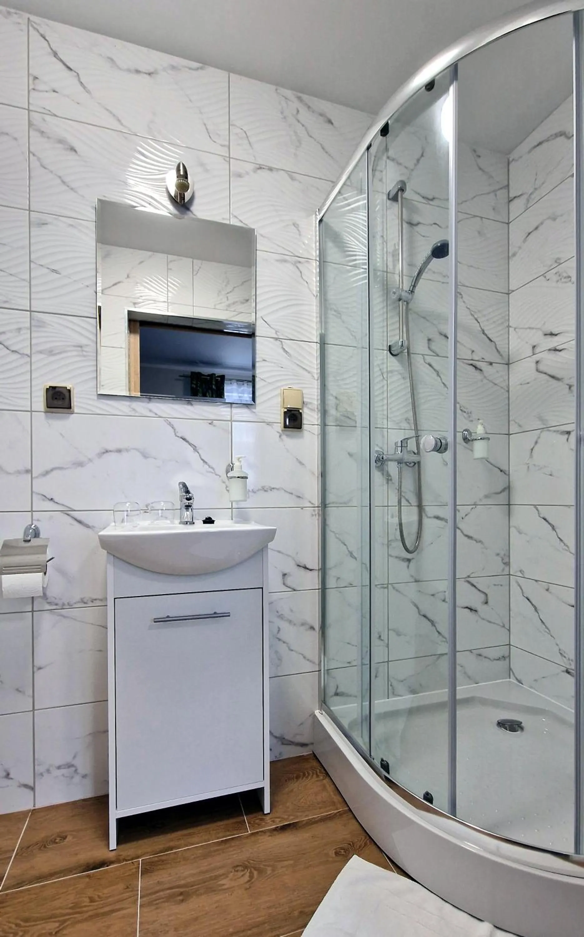 Shower in TeoDorka Med & SPA