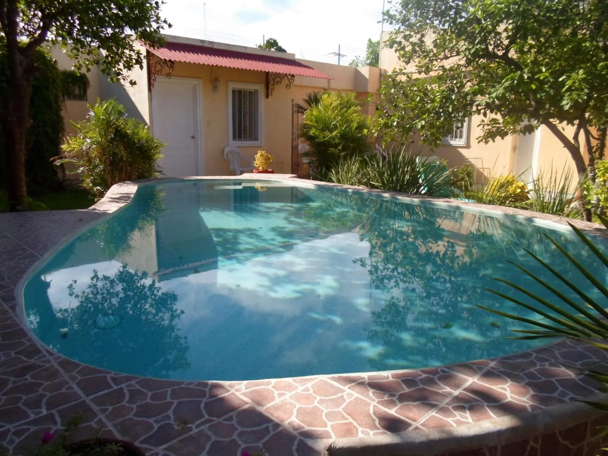 Swimming pool in La Casa del Turix