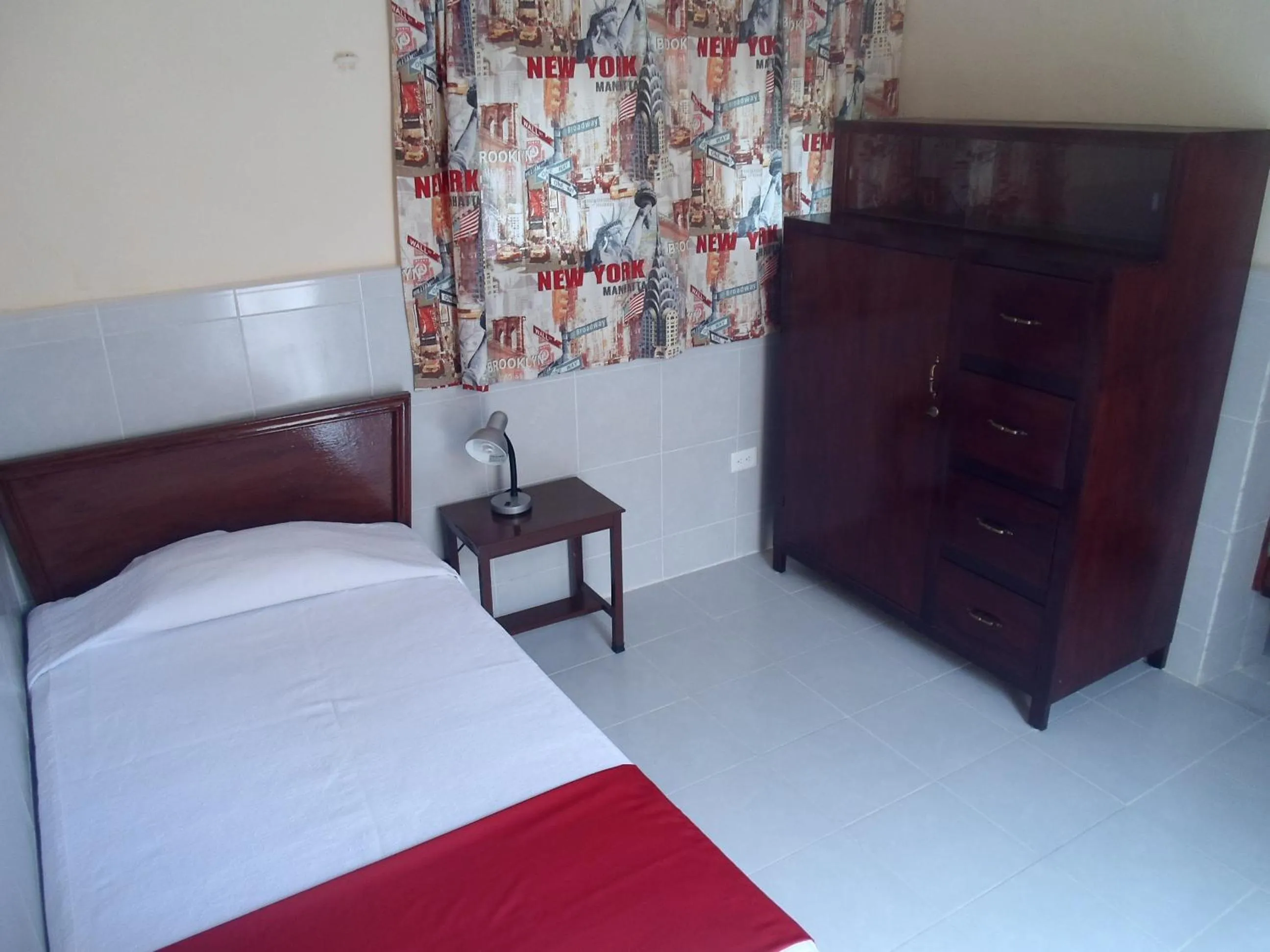 Photo of the whole room, Bed in La Casa del Turix