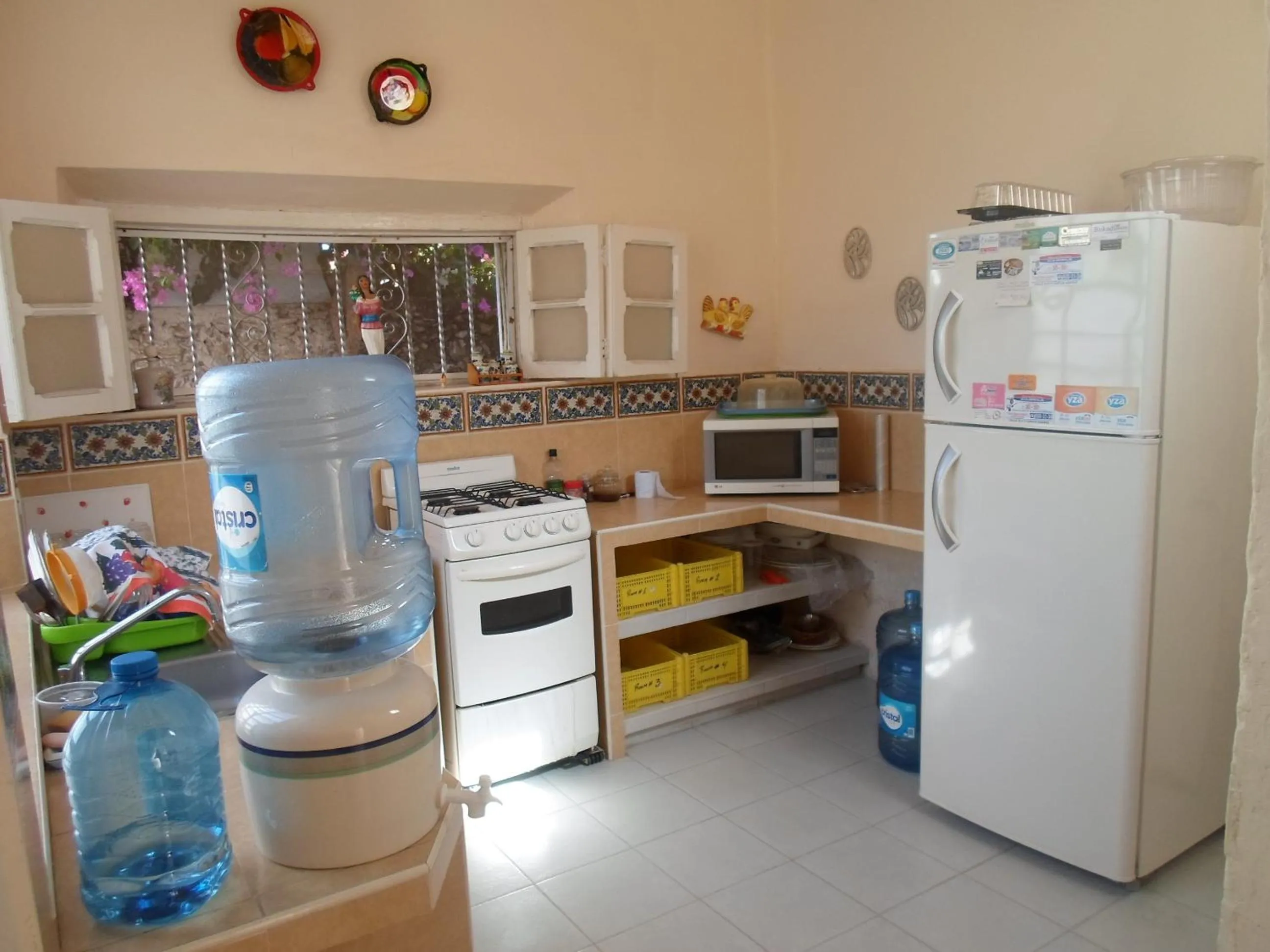 Communal kitchen in La Casa del Turix