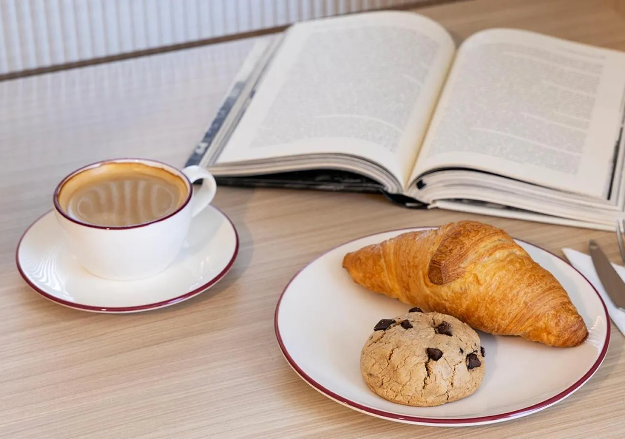 Restaurant/places to eat in Noém Hotel