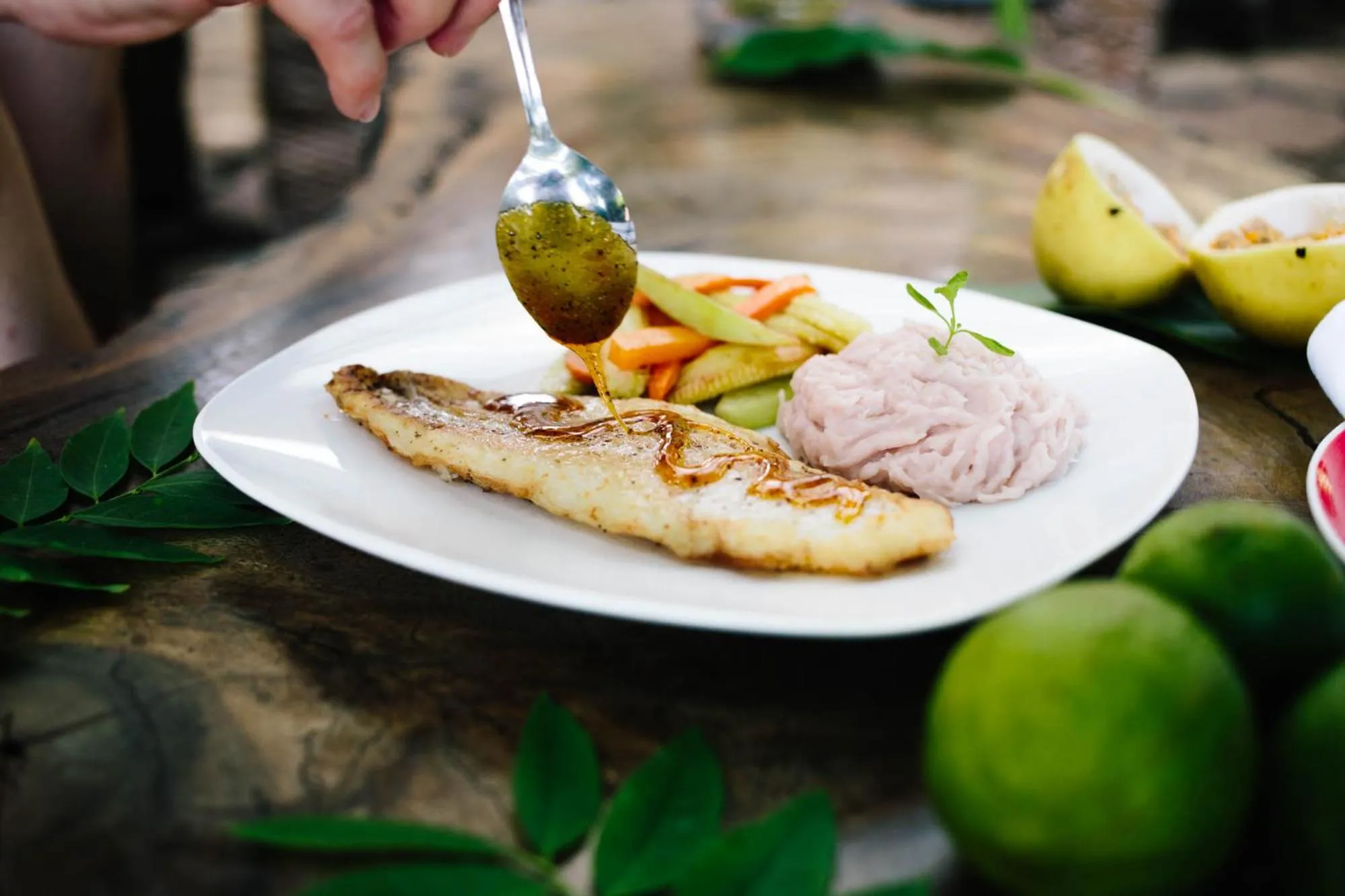 Restaurant/places to eat in Isleta El Espino Ecolodge