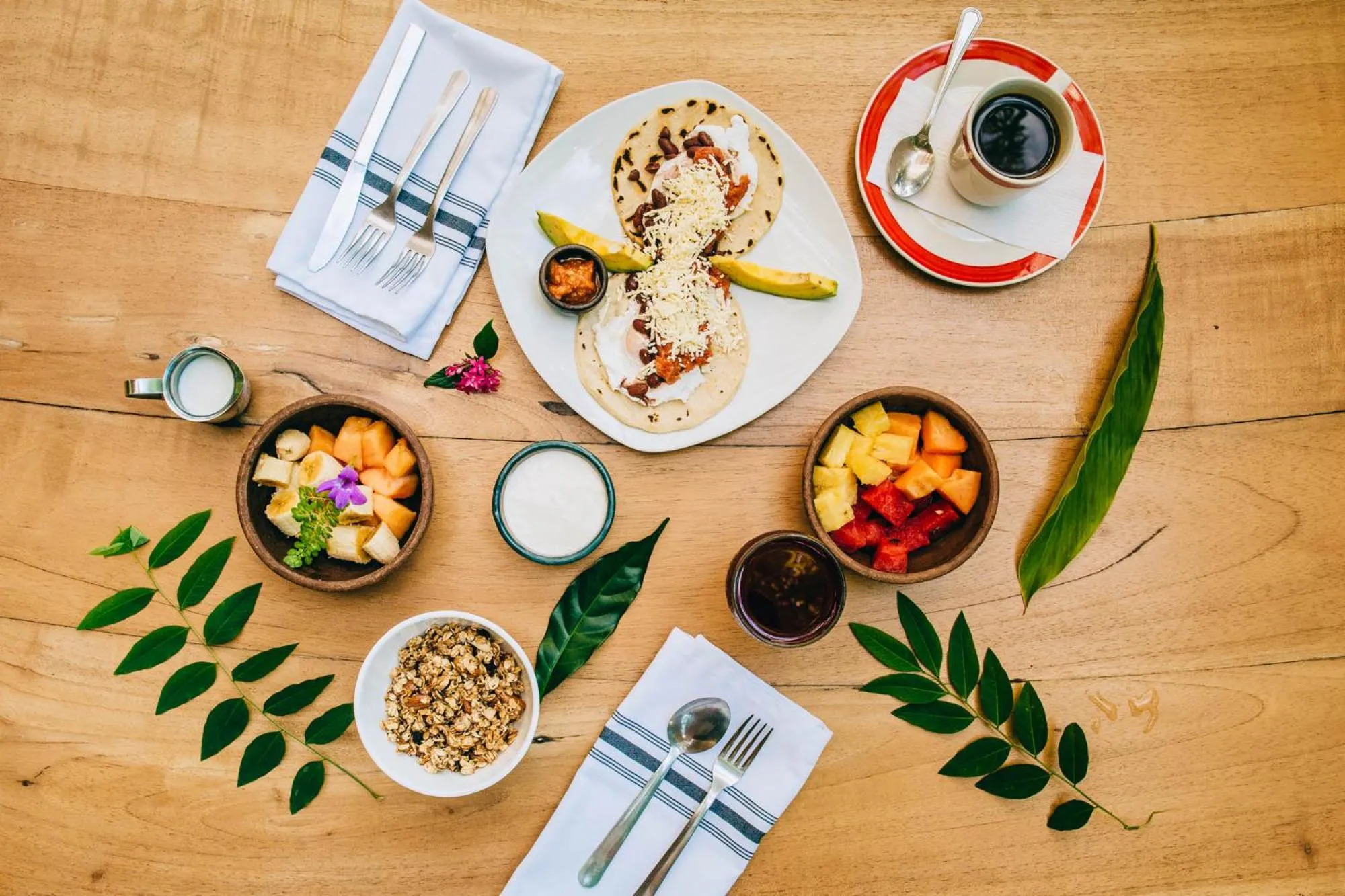 Breakfast in Isleta El Espino Ecolodge