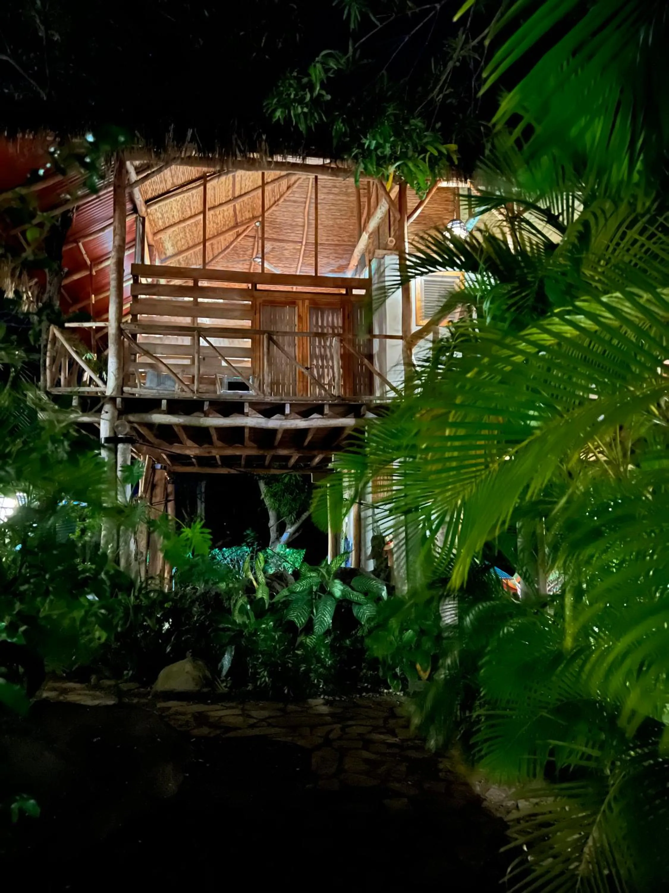 Isleta El Espino Ecolodge