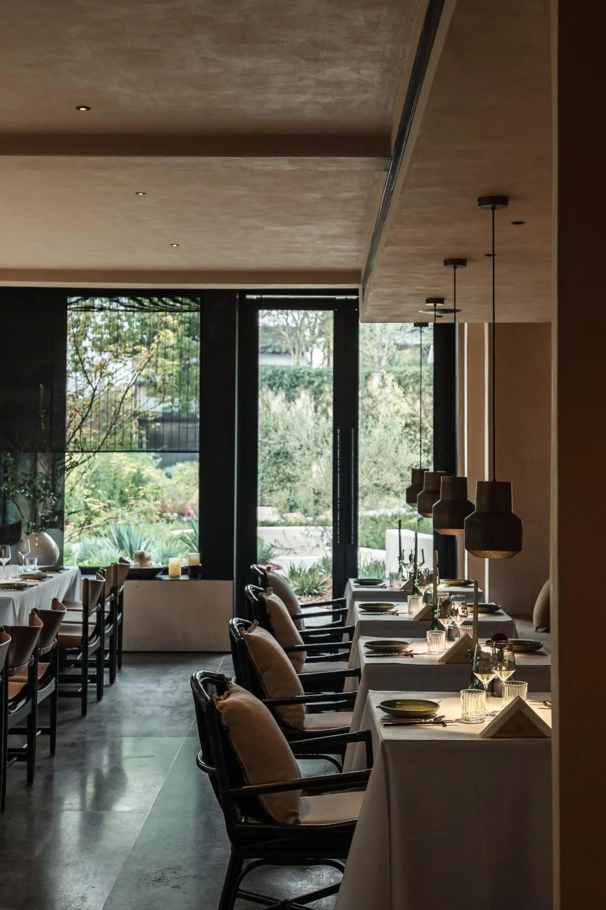 Restaurant/places to eat in Anji ke gamer wild luxury Resort villa