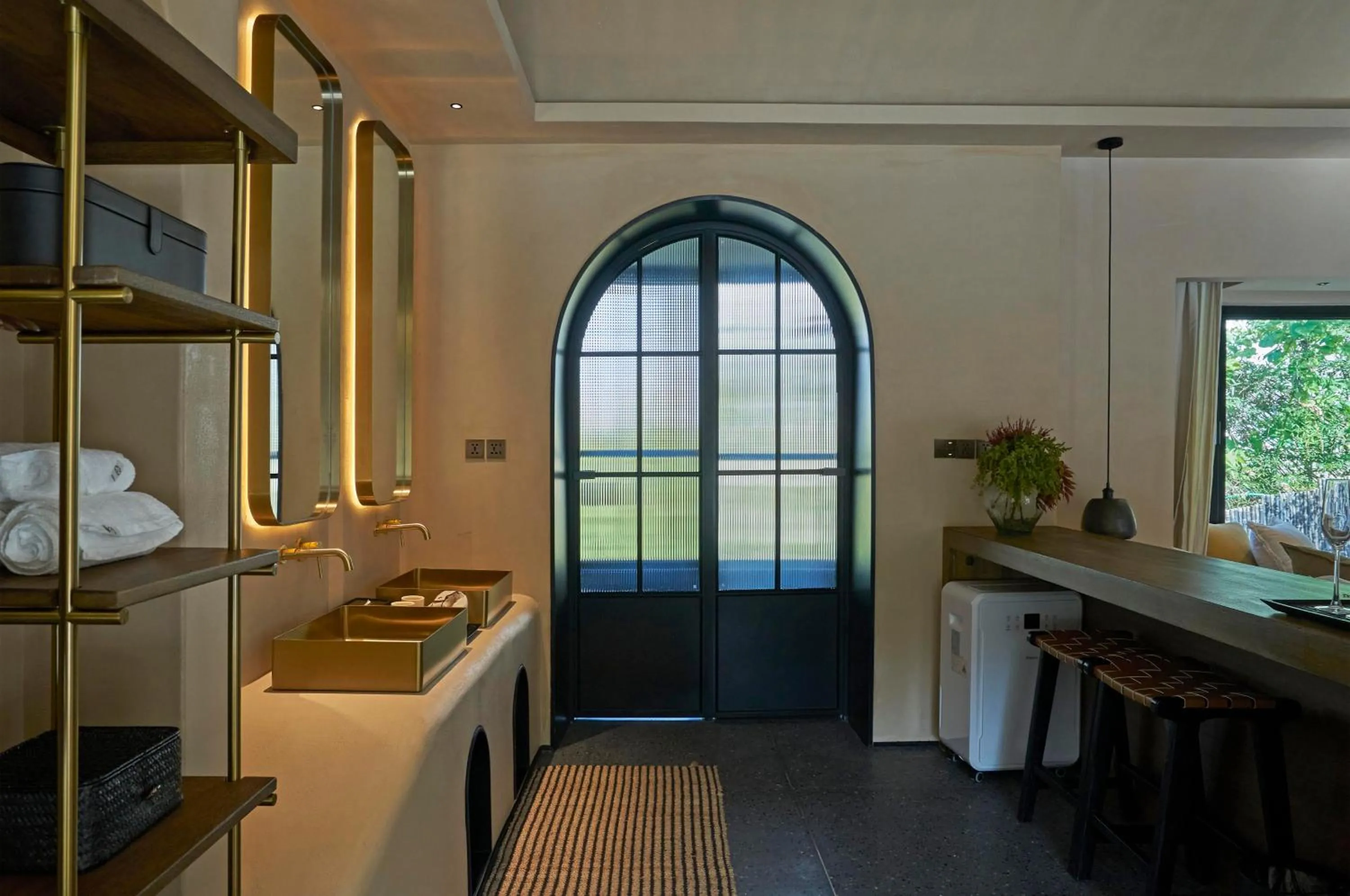 Dining area in Anji ke gamer wild luxury Resort villa