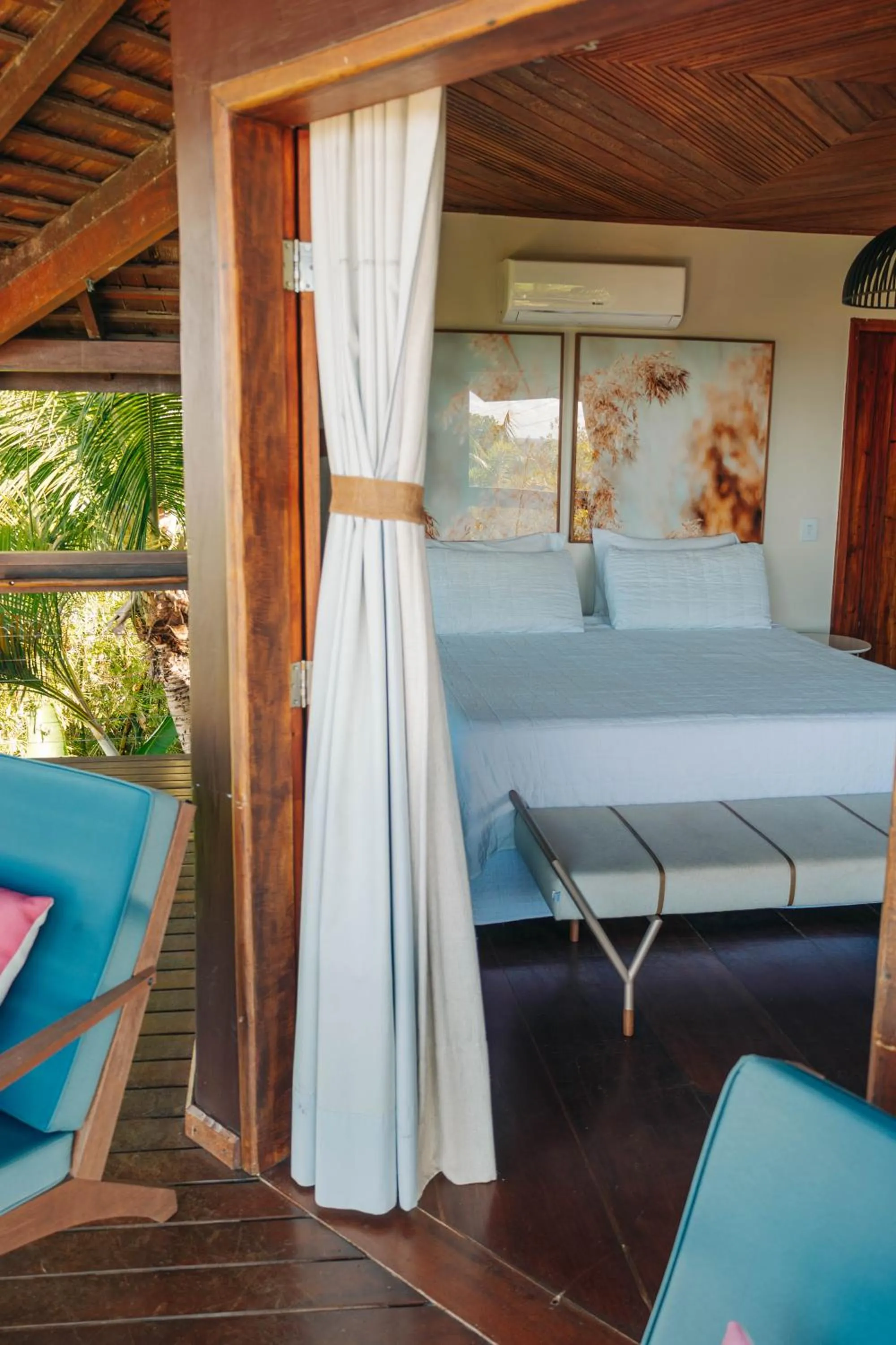 Balcony/Terrace, Bed in Chocolate Hotel