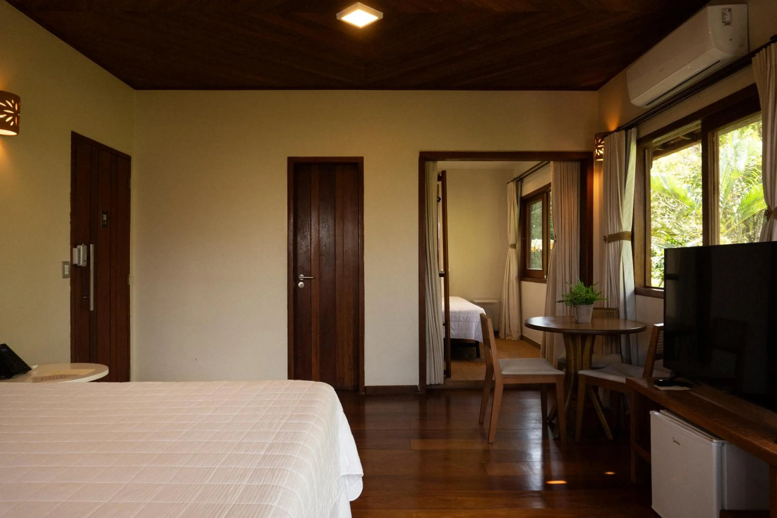 Property building, Bed in Chocolate Hotel