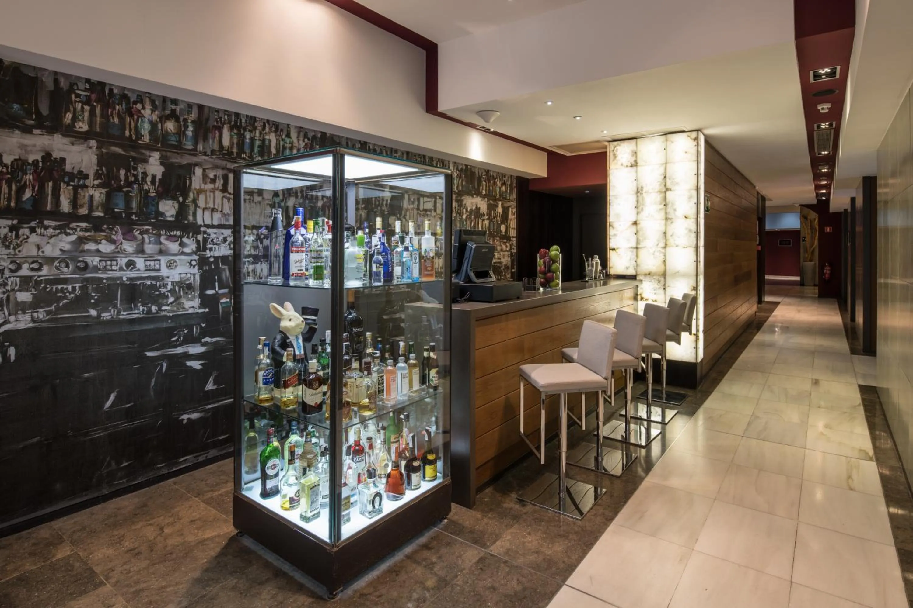 Lounge or bar in Catalonia Port