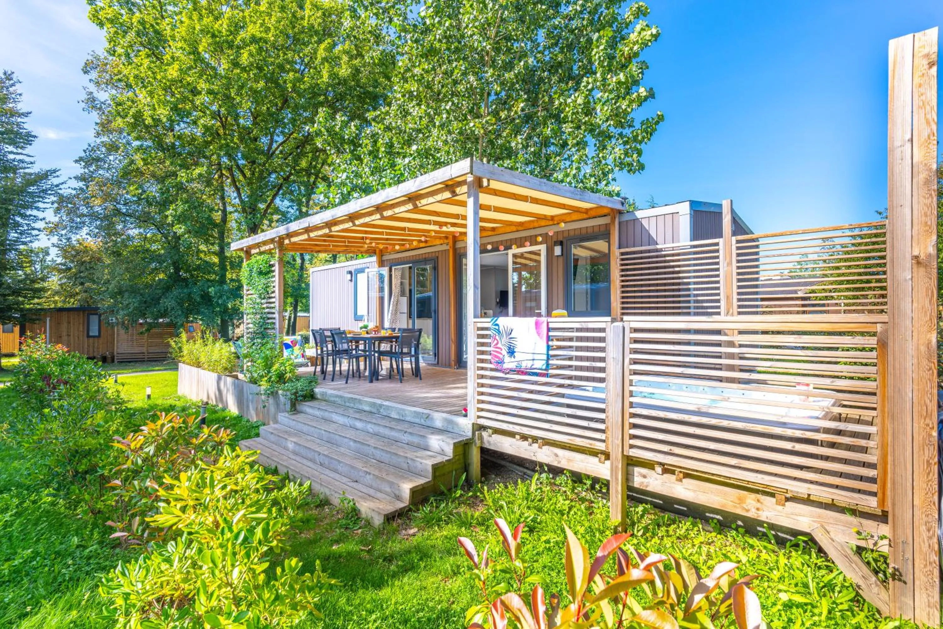 Garden in Camping Le Parc de Paris