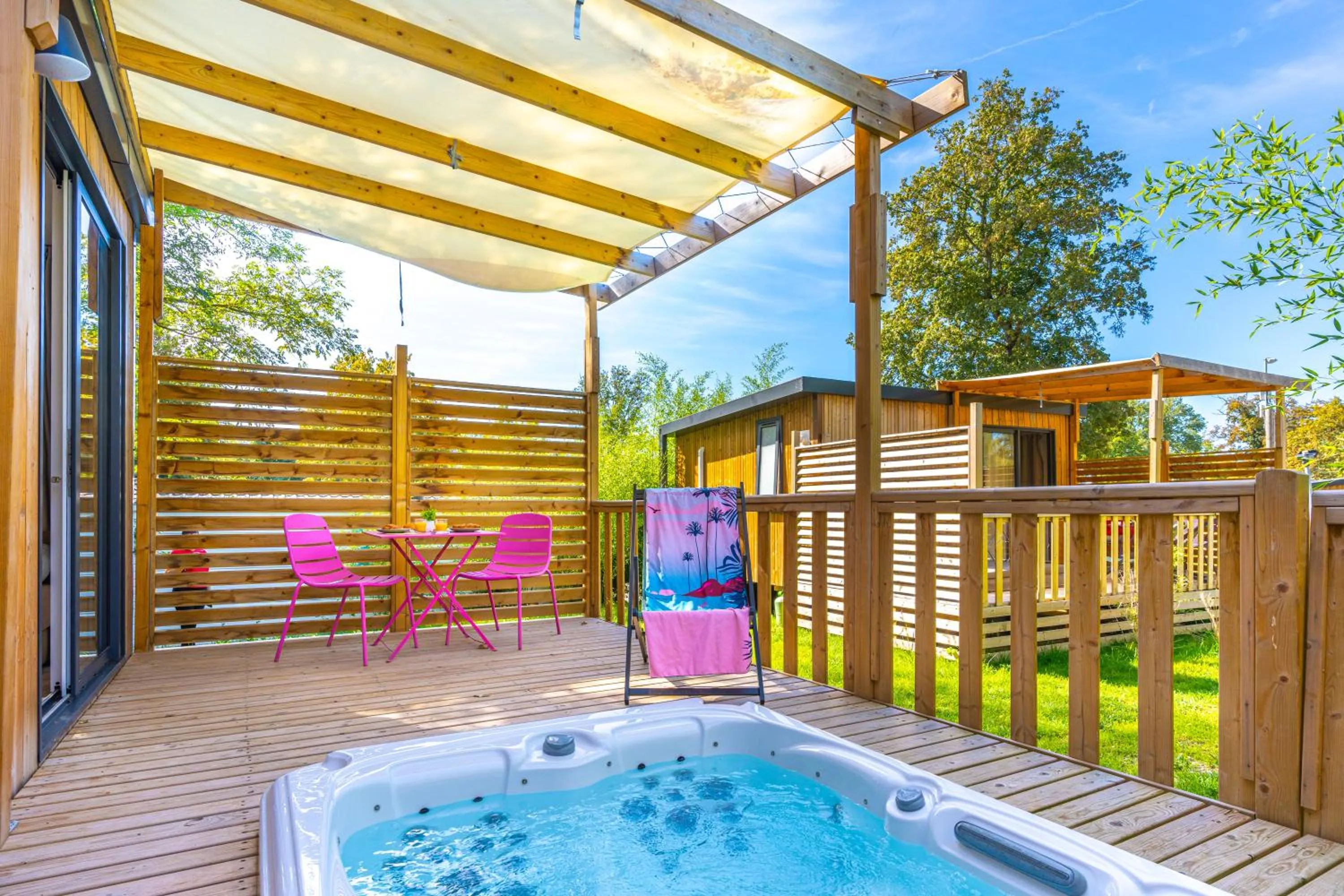 Hot Tub in Camping Le Parc de Paris