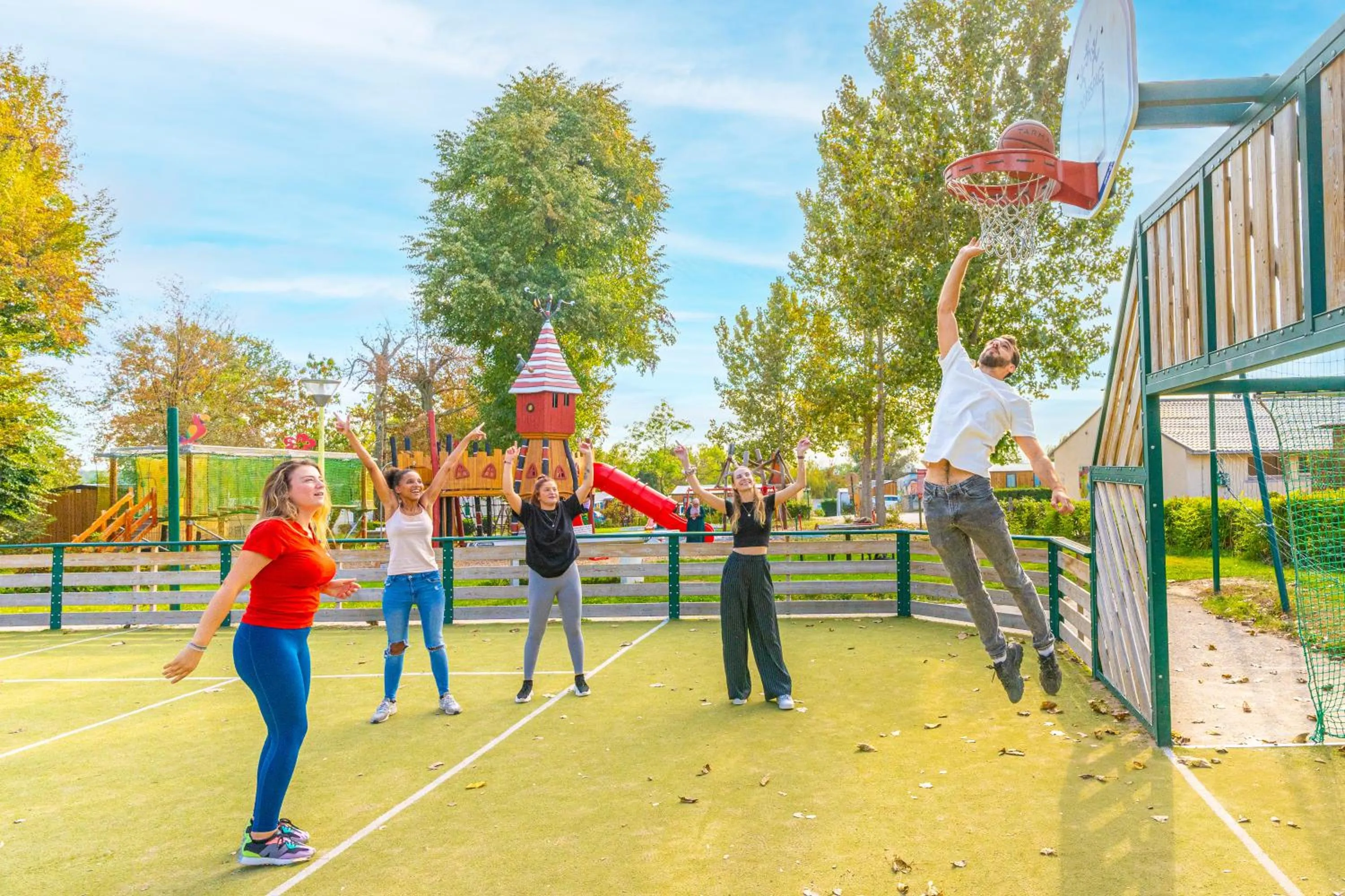 Sports in Camping Le Parc de Paris