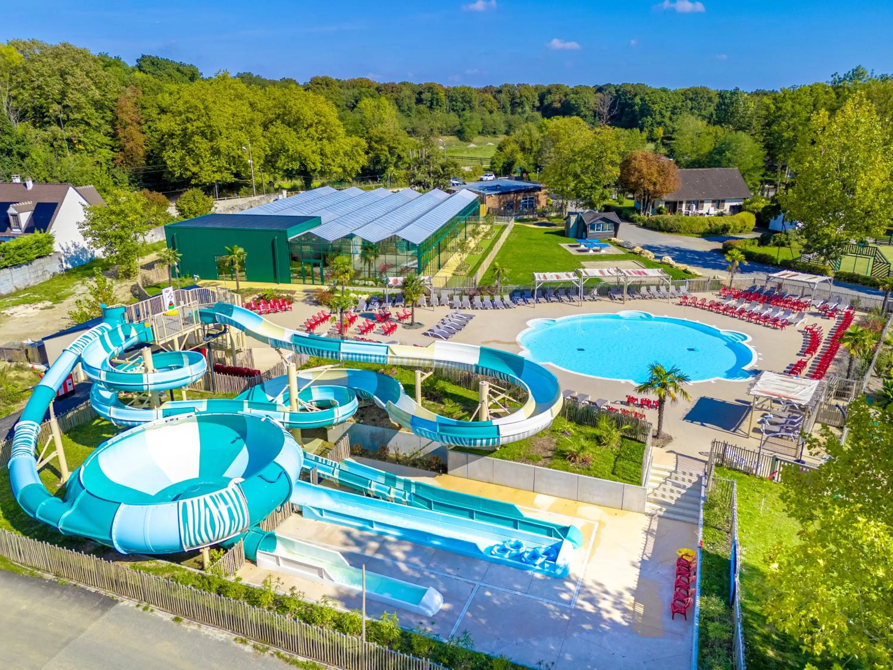Aqua park in Camping Le Parc de Paris