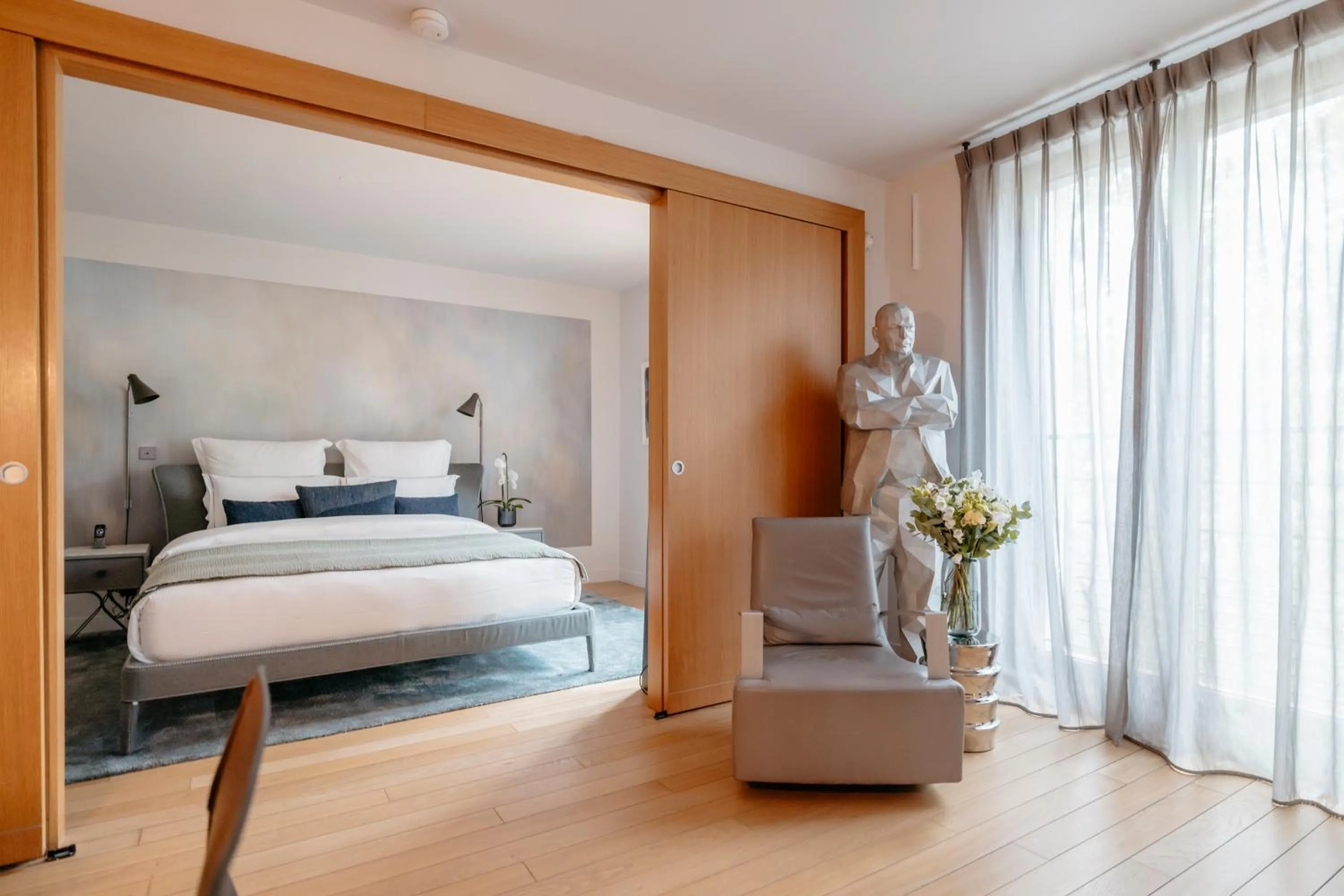 Bed in Hotel de Pourtales