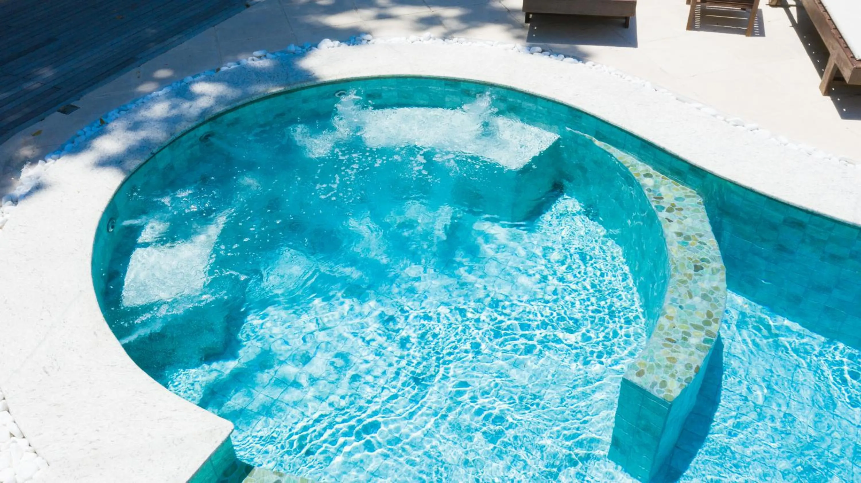 Swimming pool in Paraíso Ecológico Pousada & SPA