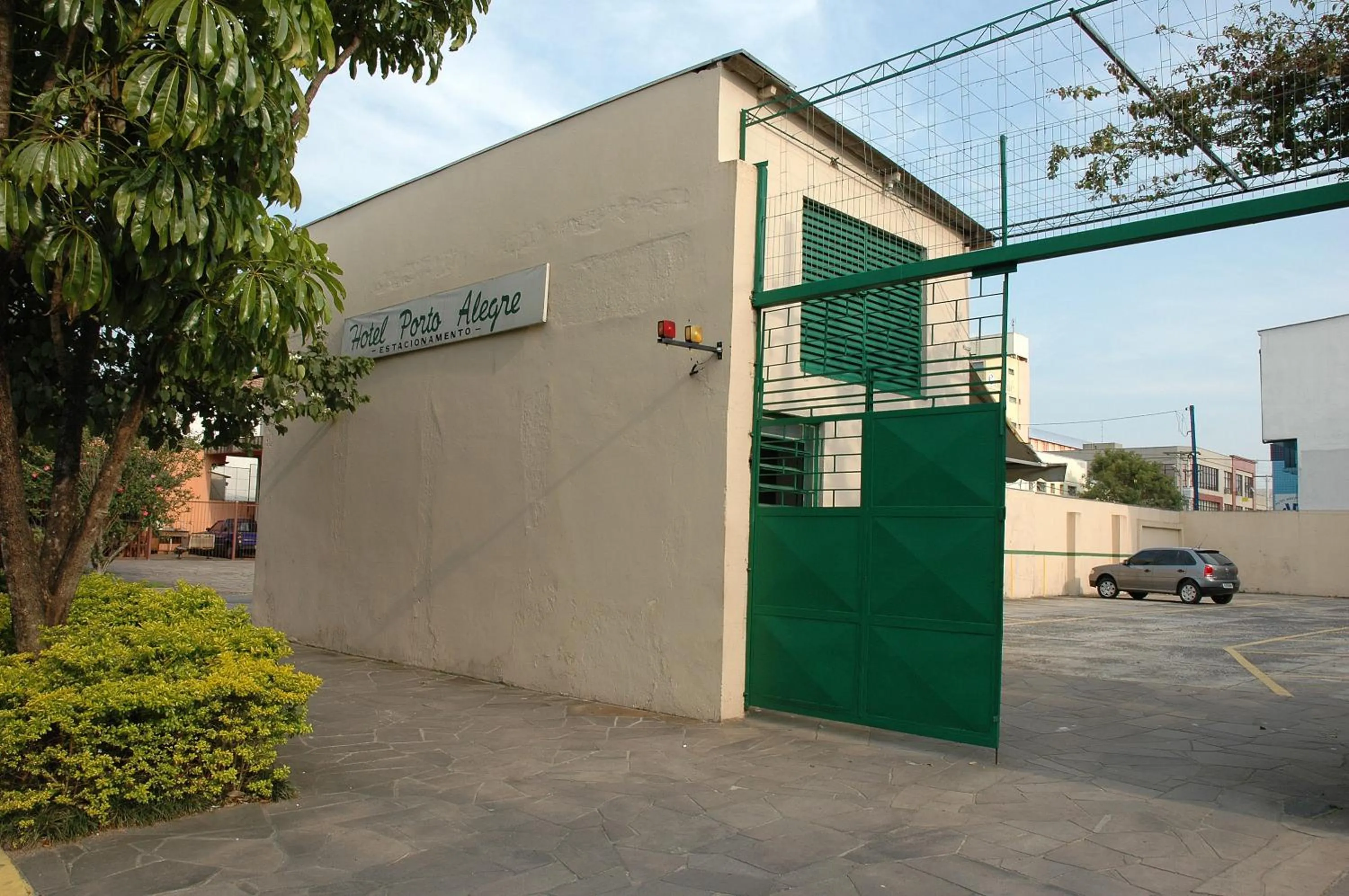 Parking in Hotel Porto Alegre