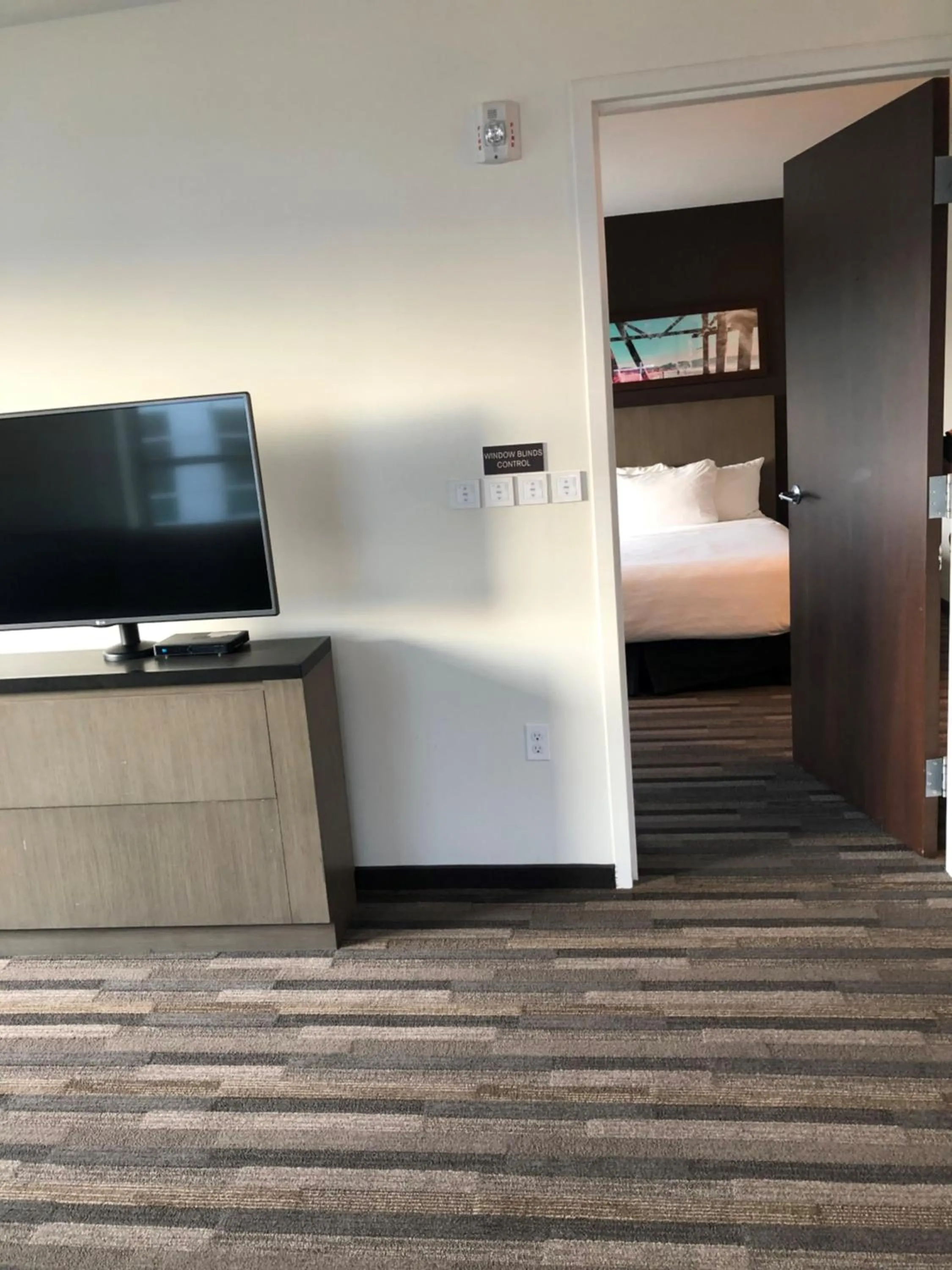 Bedroom, Bed in Hyatt House Seattle Downtown