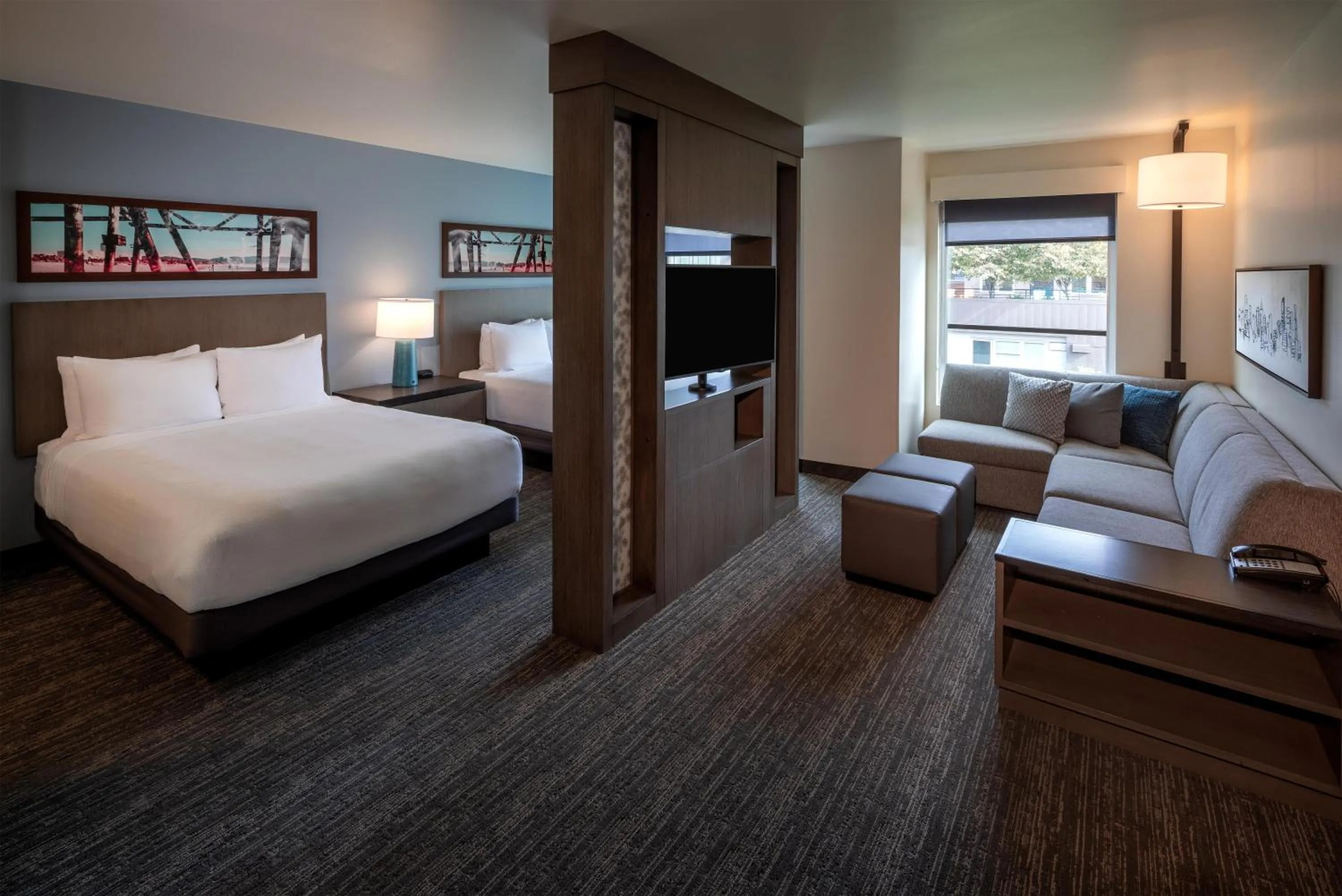 Bedroom, Bed in Hyatt House Seattle Downtown