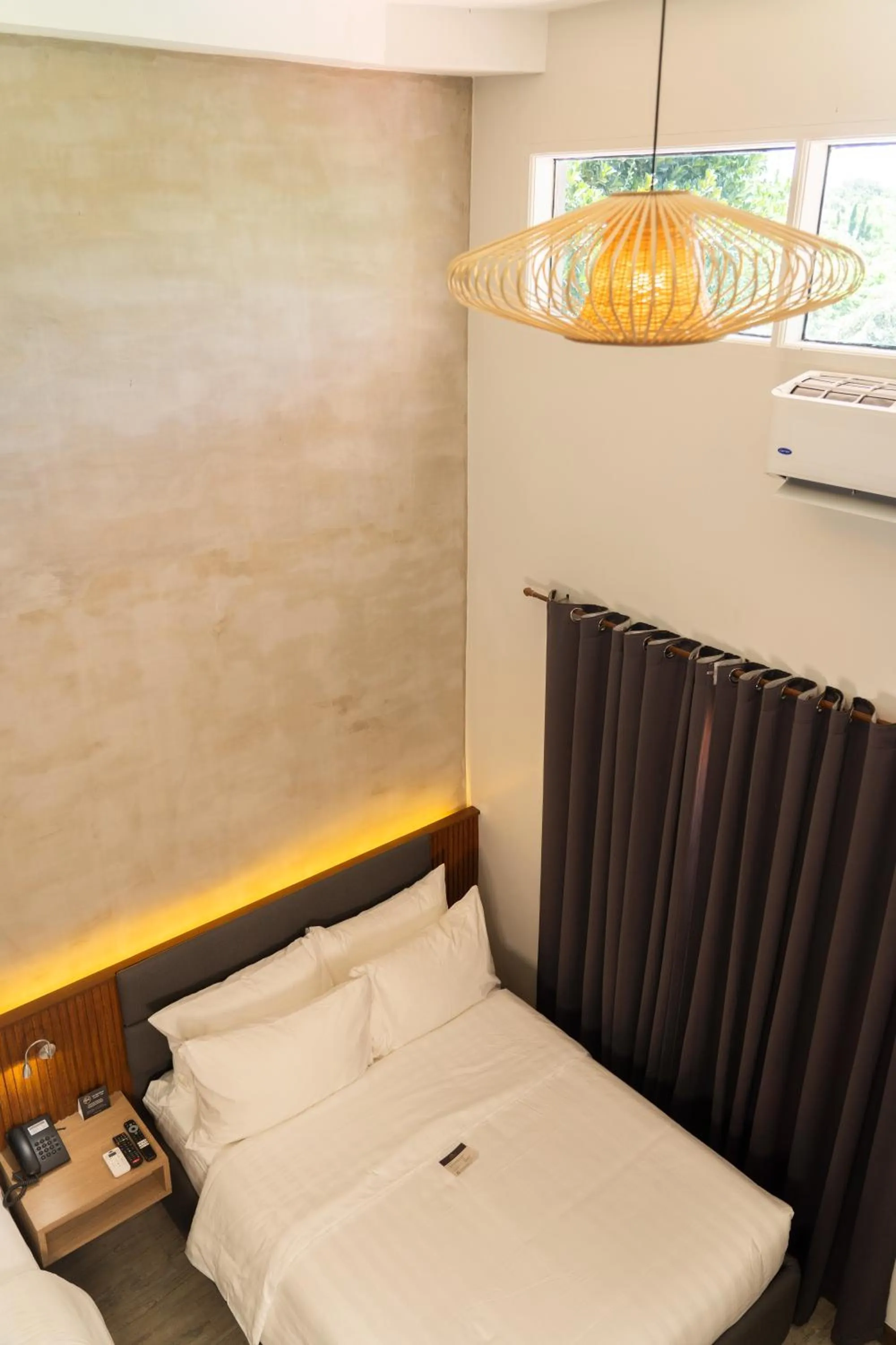 View (from property/room), Bed in Altaroca Mountain Resort Antipolo