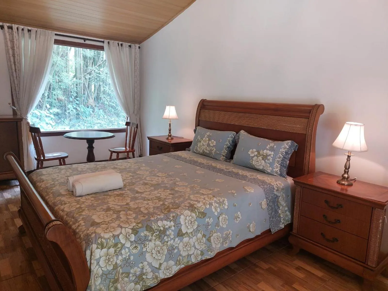 Bed in Pousada Lisieux