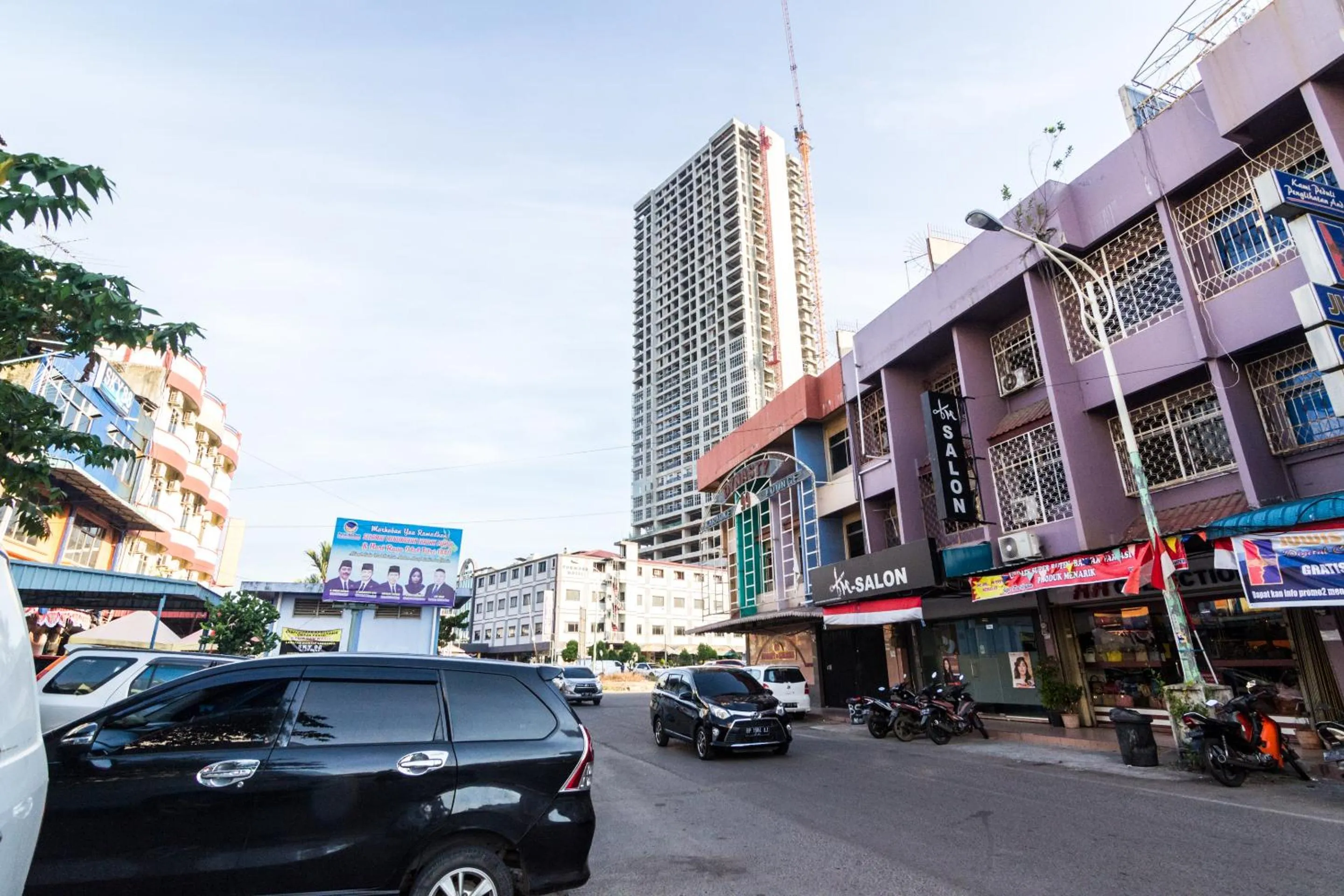 Street view in Lovina Inn - Nagoya Batam