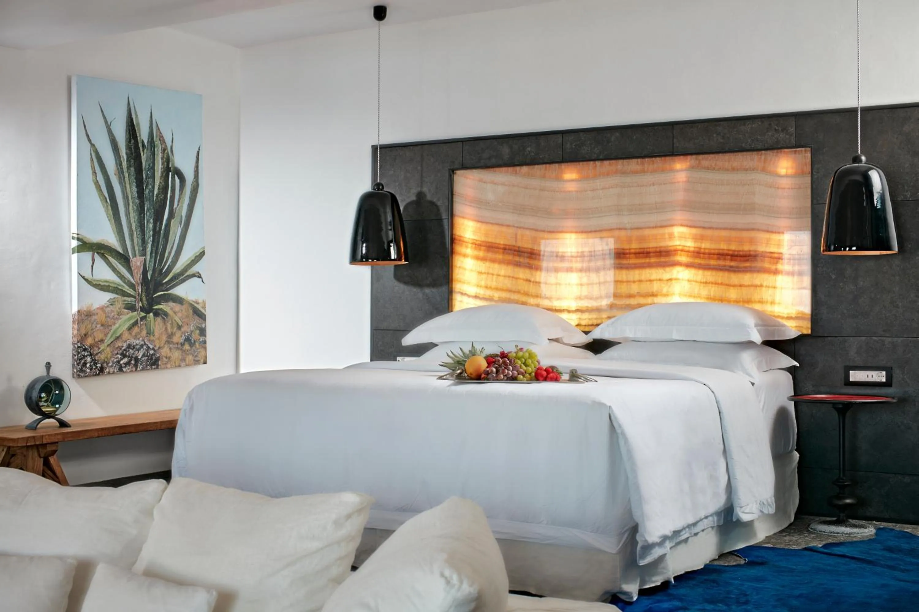 Photo of the whole room, Bed in Myconian Avaton, a Member of Design Hotels