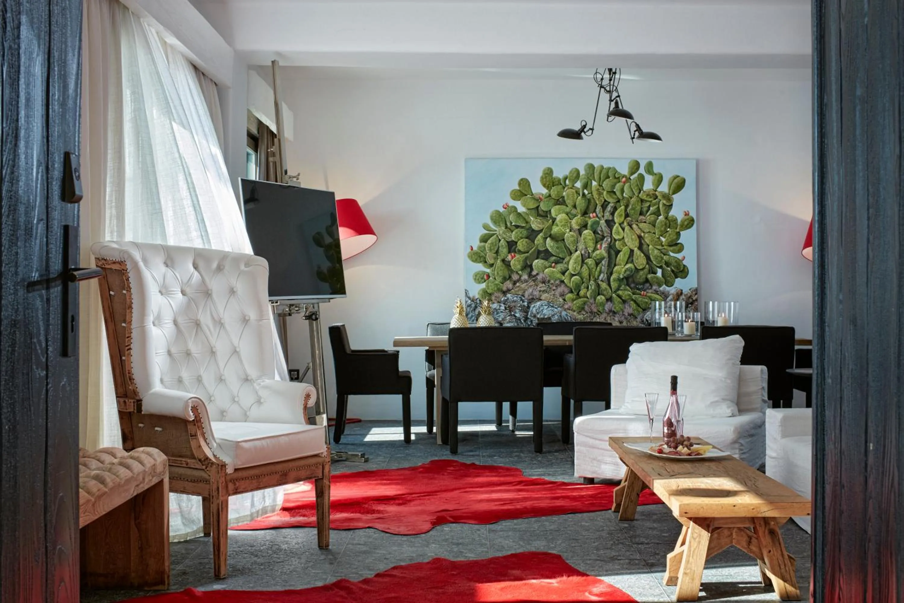 Dining area in Myconian Avaton, a Member of Design Hotels