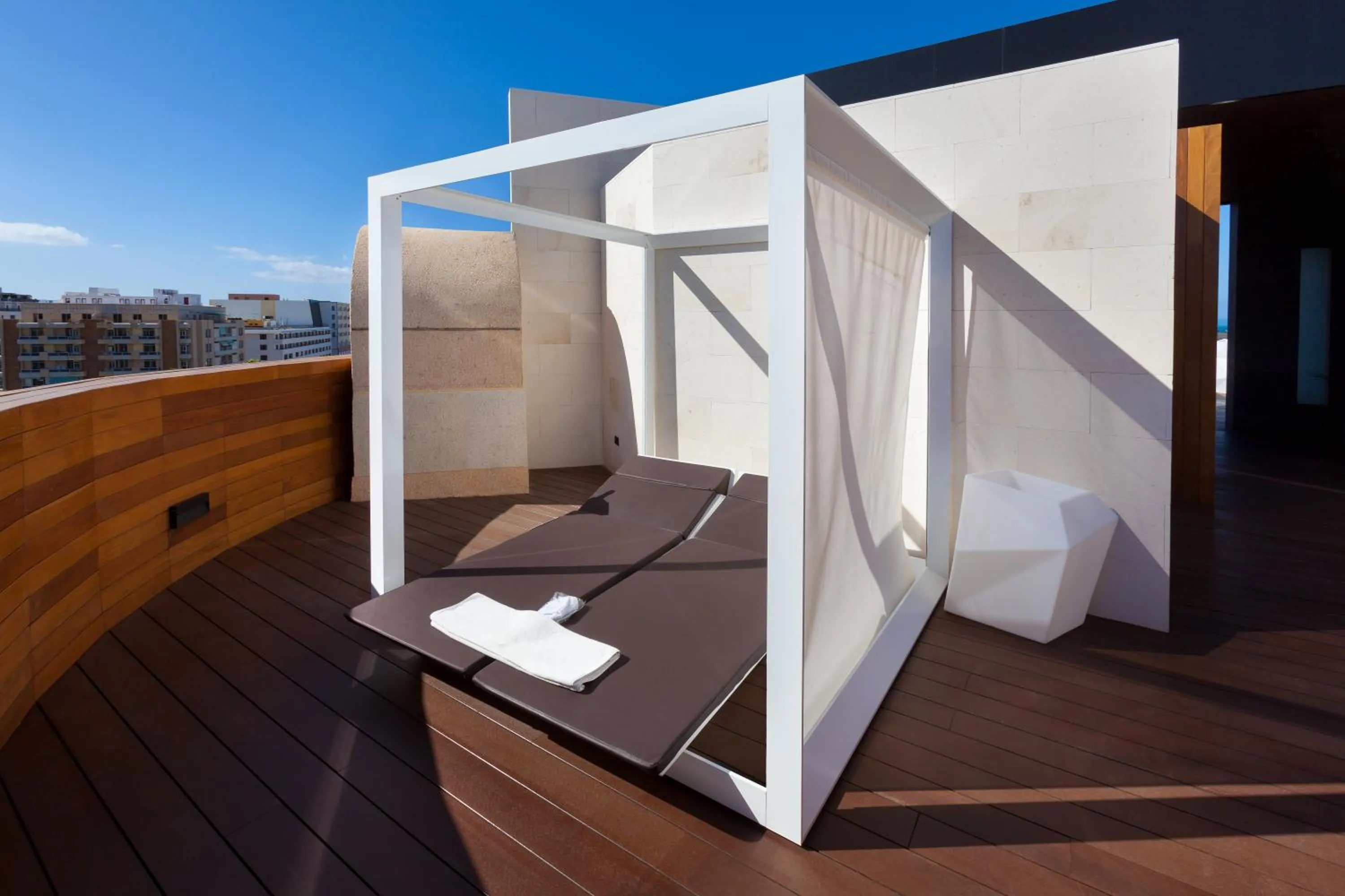 Lounge or bar in Tigotan Lovers & Friends Playa de las Americas - Adults Only (+18)