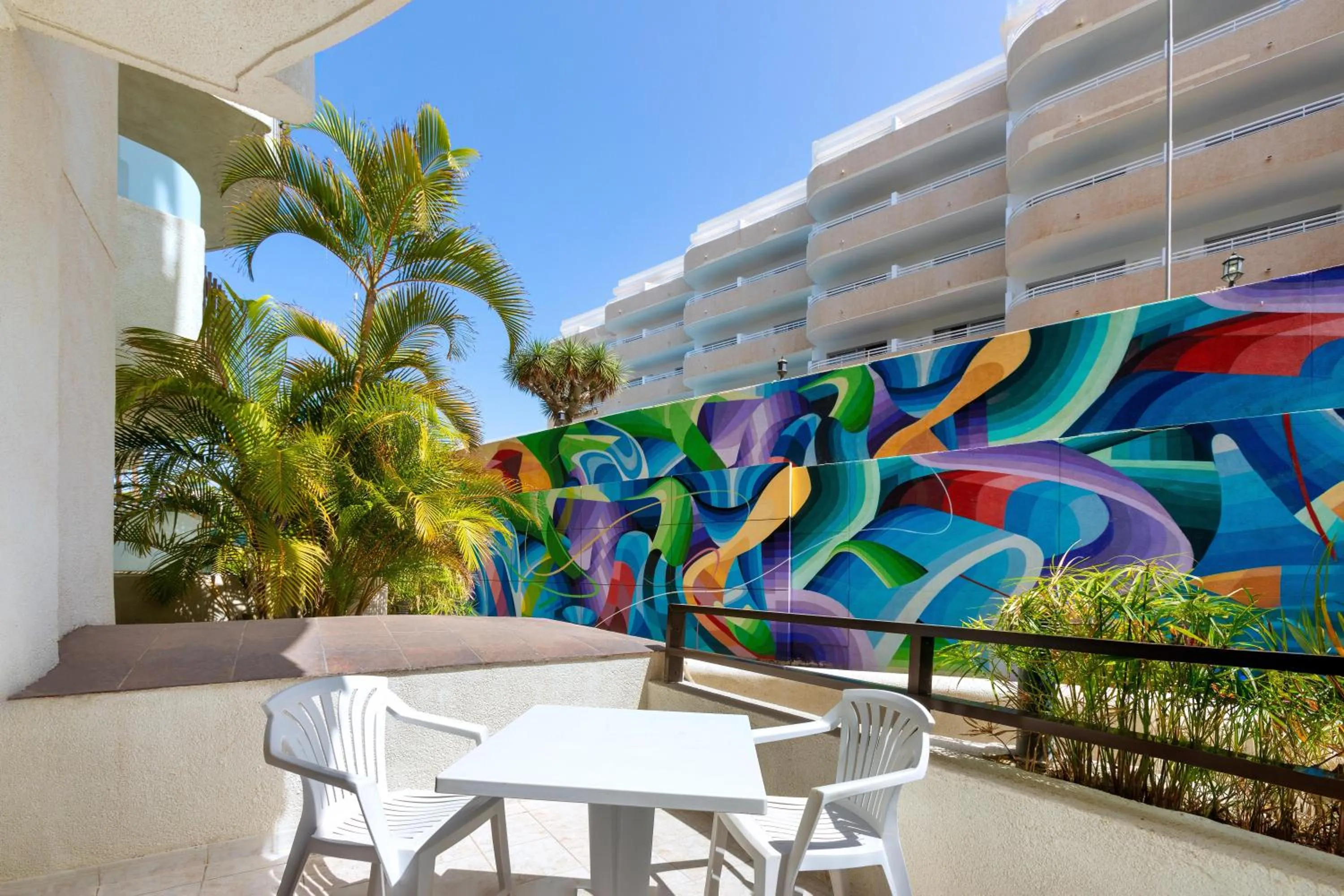 Photo of the whole room in Tigotan Lovers & Friends Playa de las Americas - Adults Only (+18)