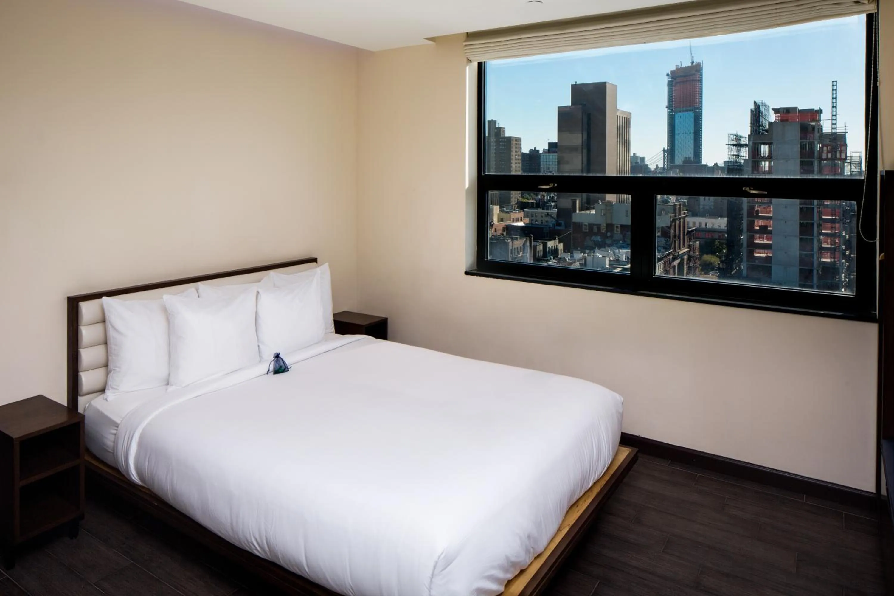 Photo of the whole room, Bed in Orchard Street Hotel