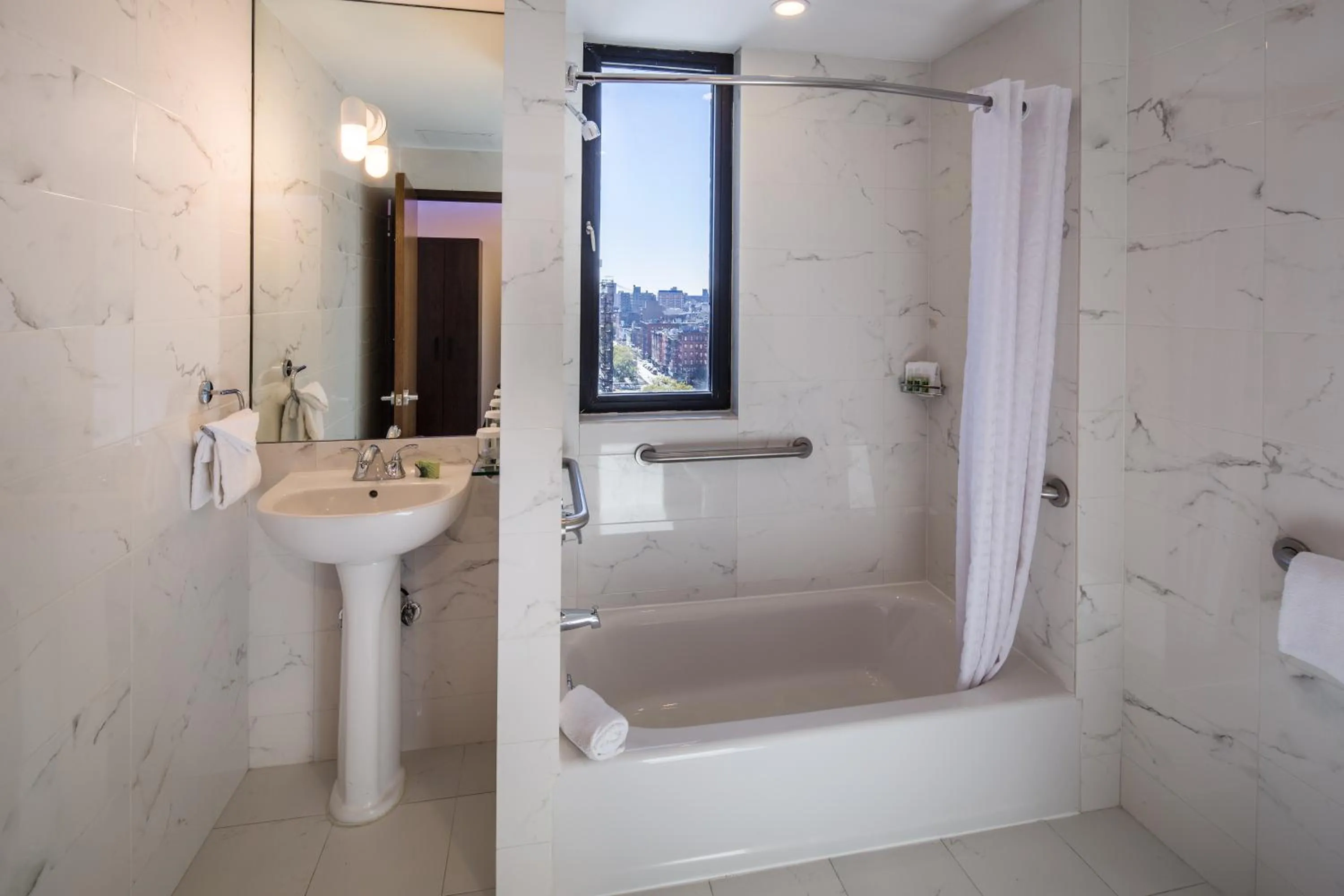 Toilet in Orchard Street Hotel