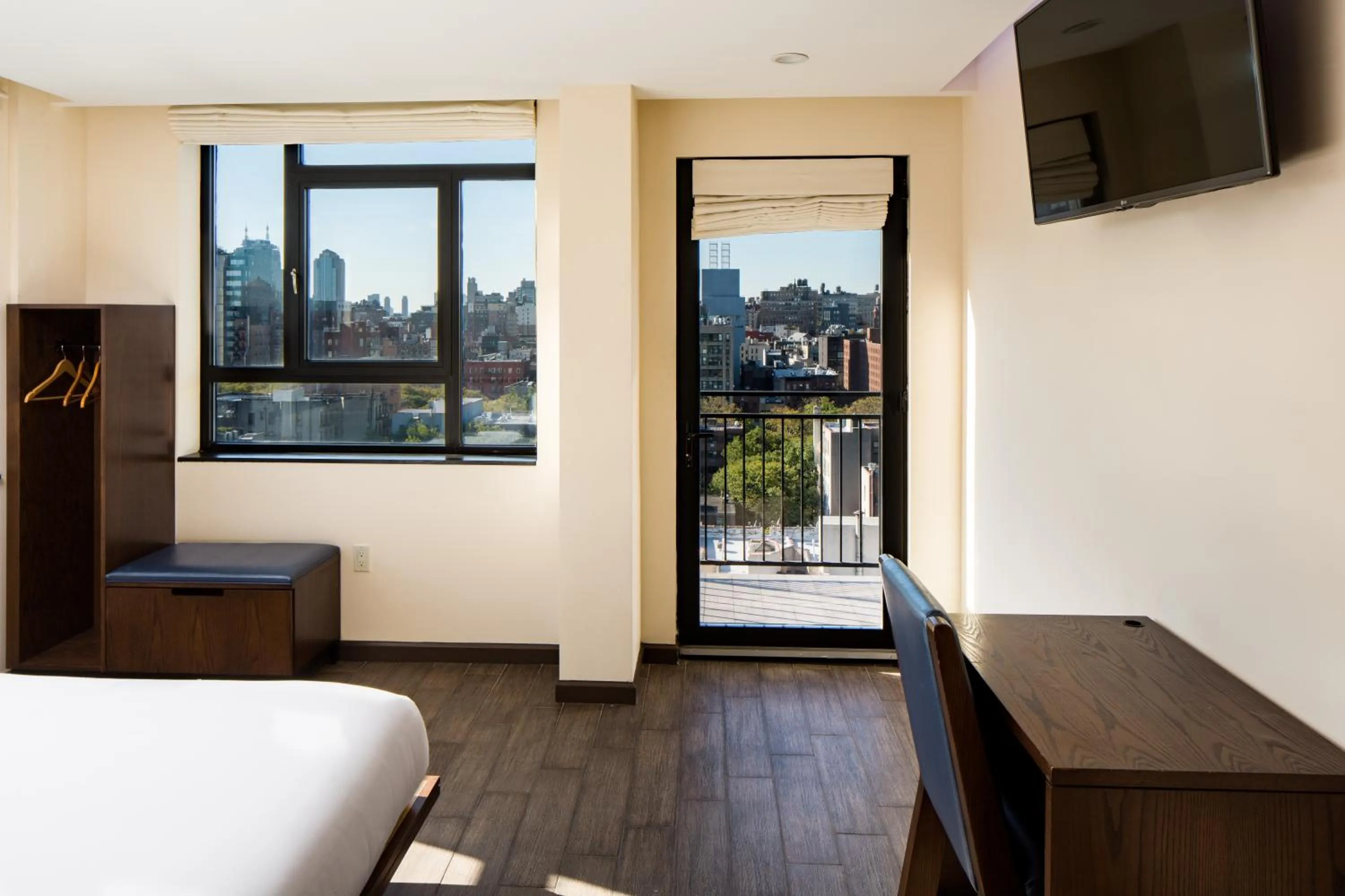 View (from property/room), Bed in Orchard Street Hotel