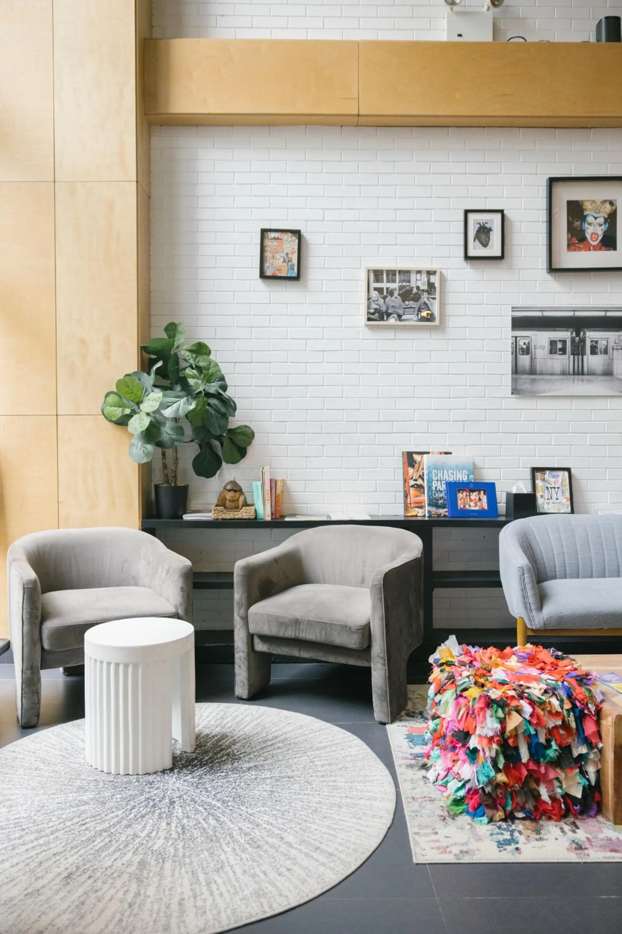 Orchard Street Hotel