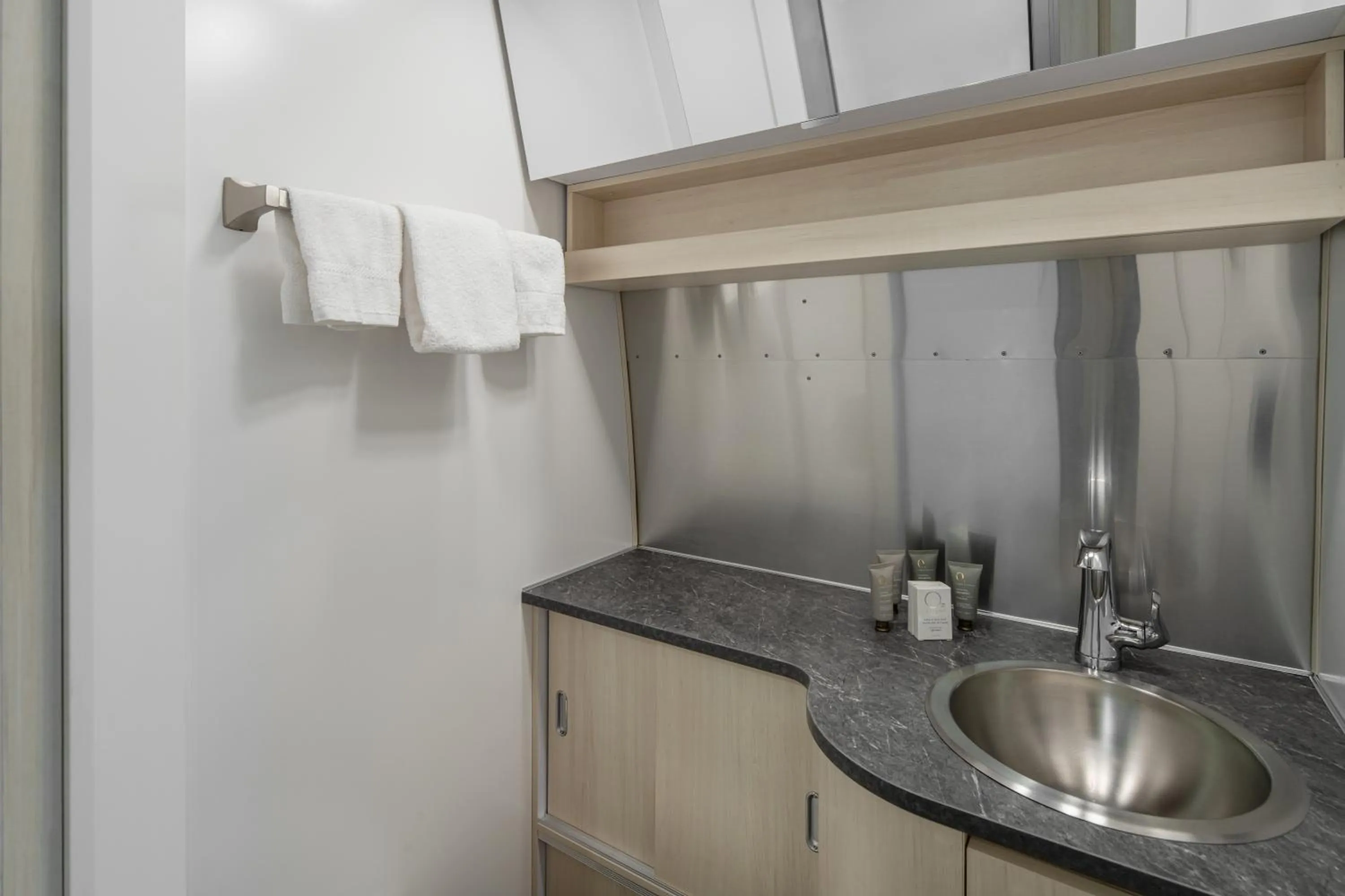 Bathroom in Sun Outdoors Arches Gateway