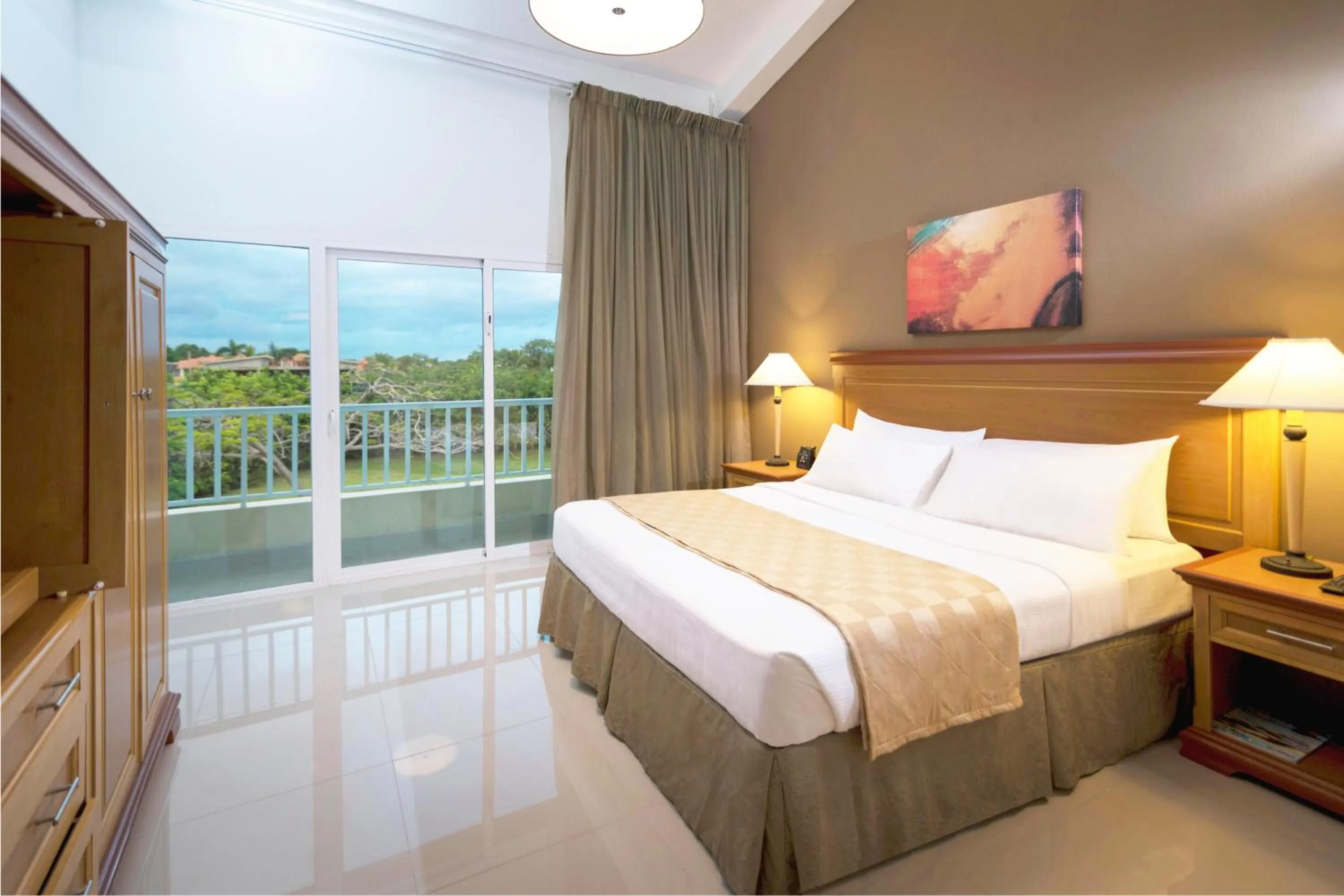Bedroom, Bed in Hodelpa Garden Suites - All Inclusive