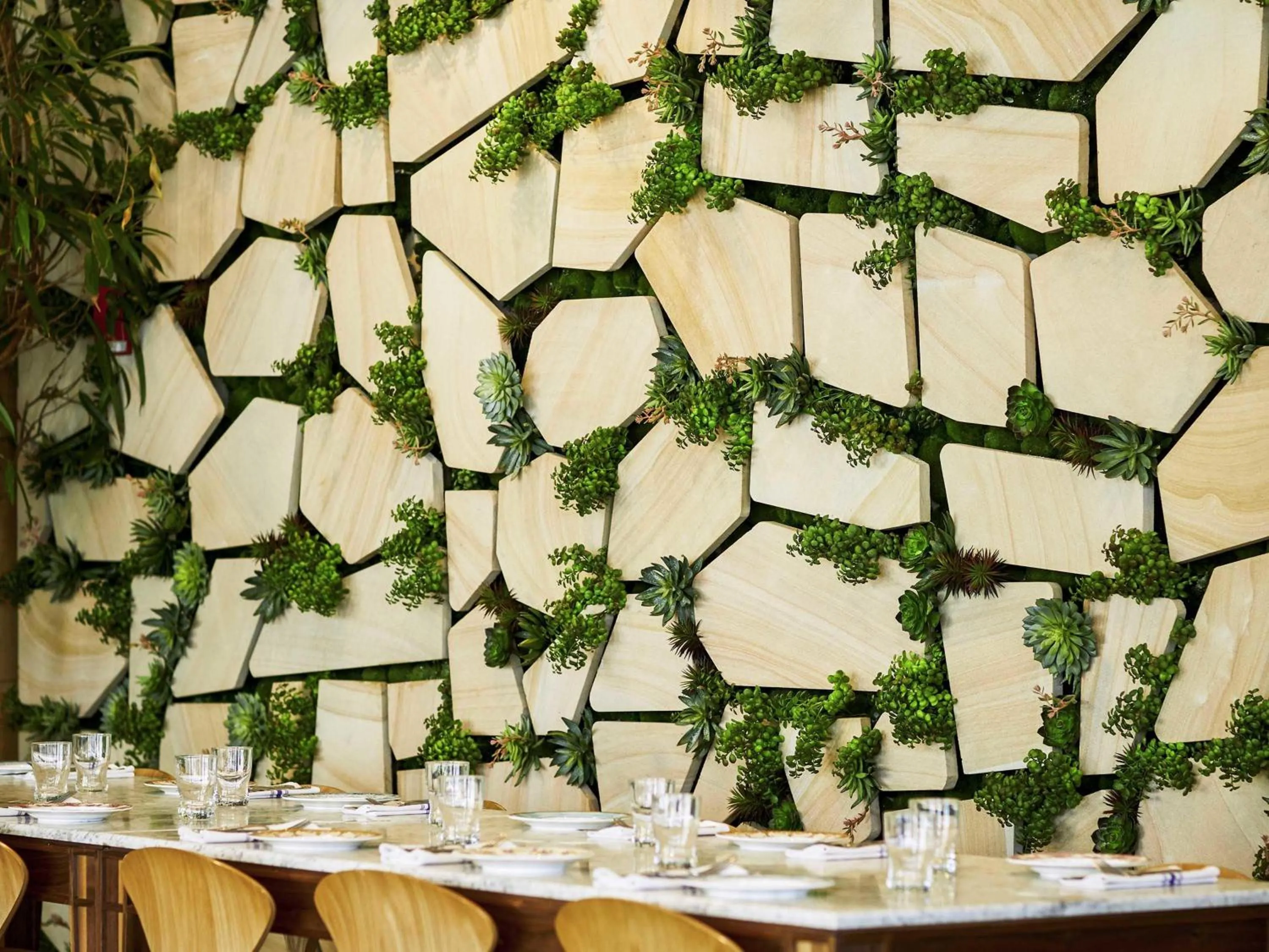 Restaurant/places to eat in SLS at Baha Mar