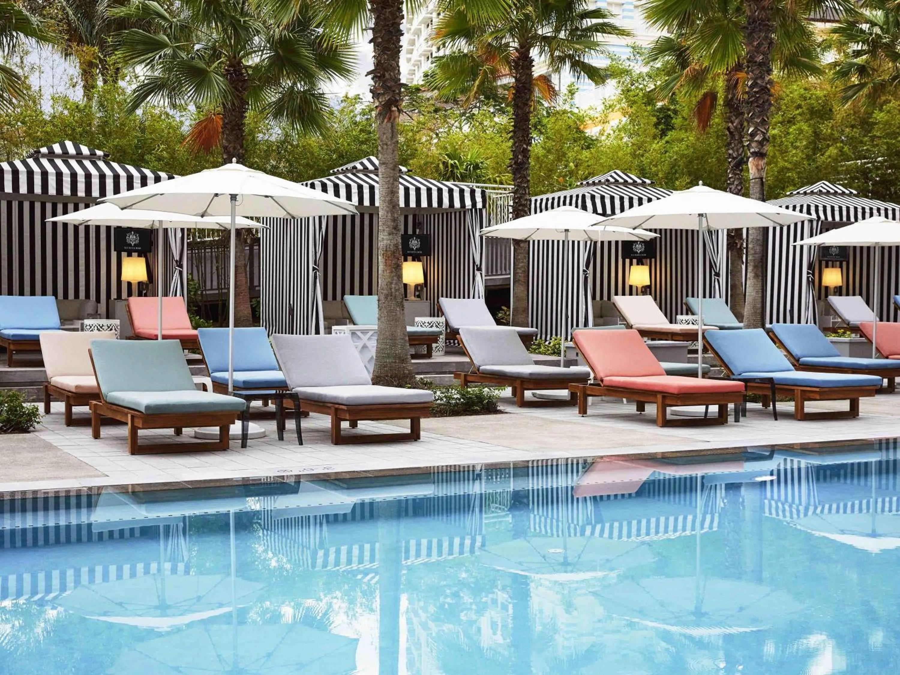 Restaurant/places to eat in SLS at Baha Mar