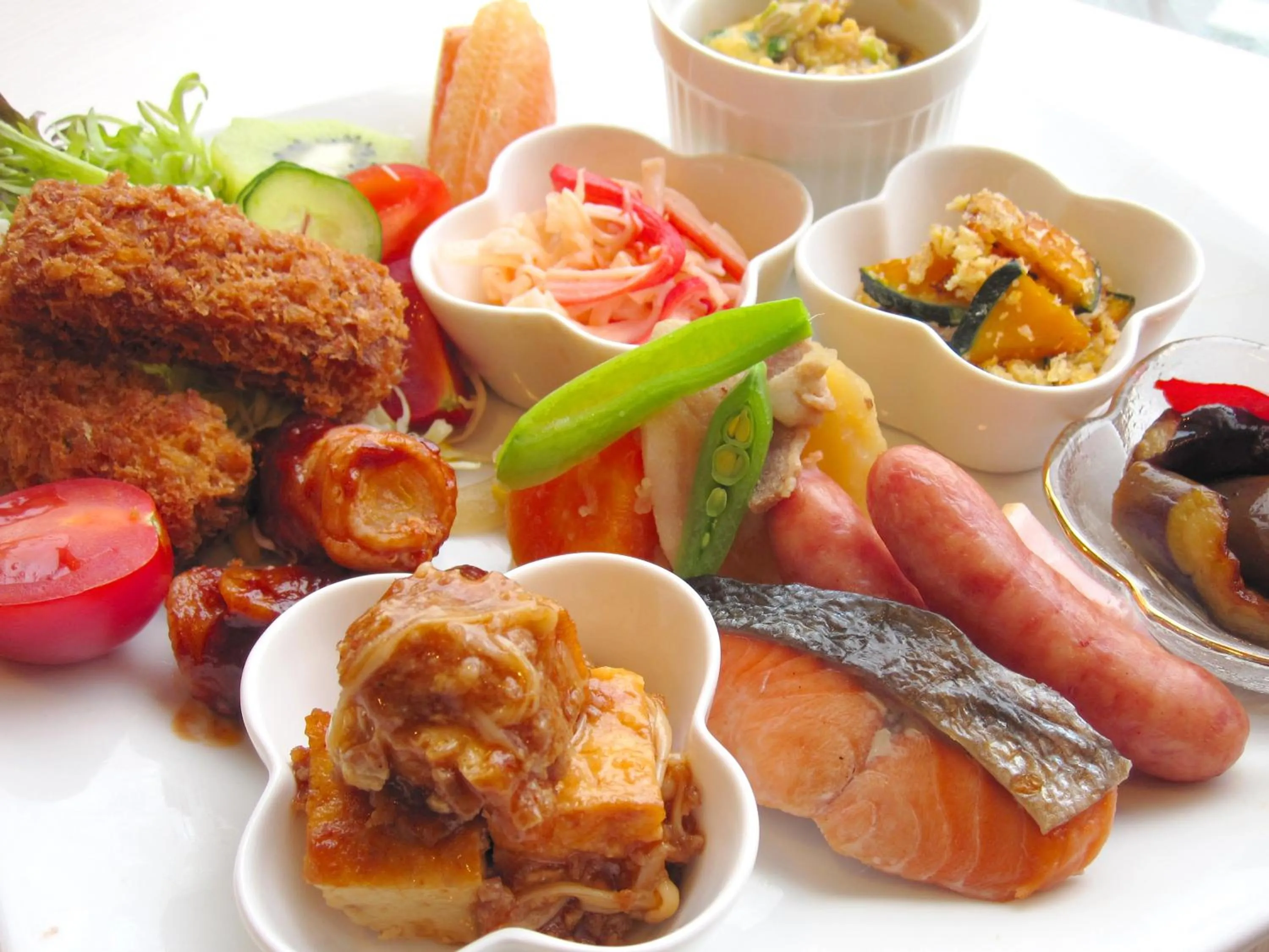 Food close-up in Hotel Premium Green Sovereign