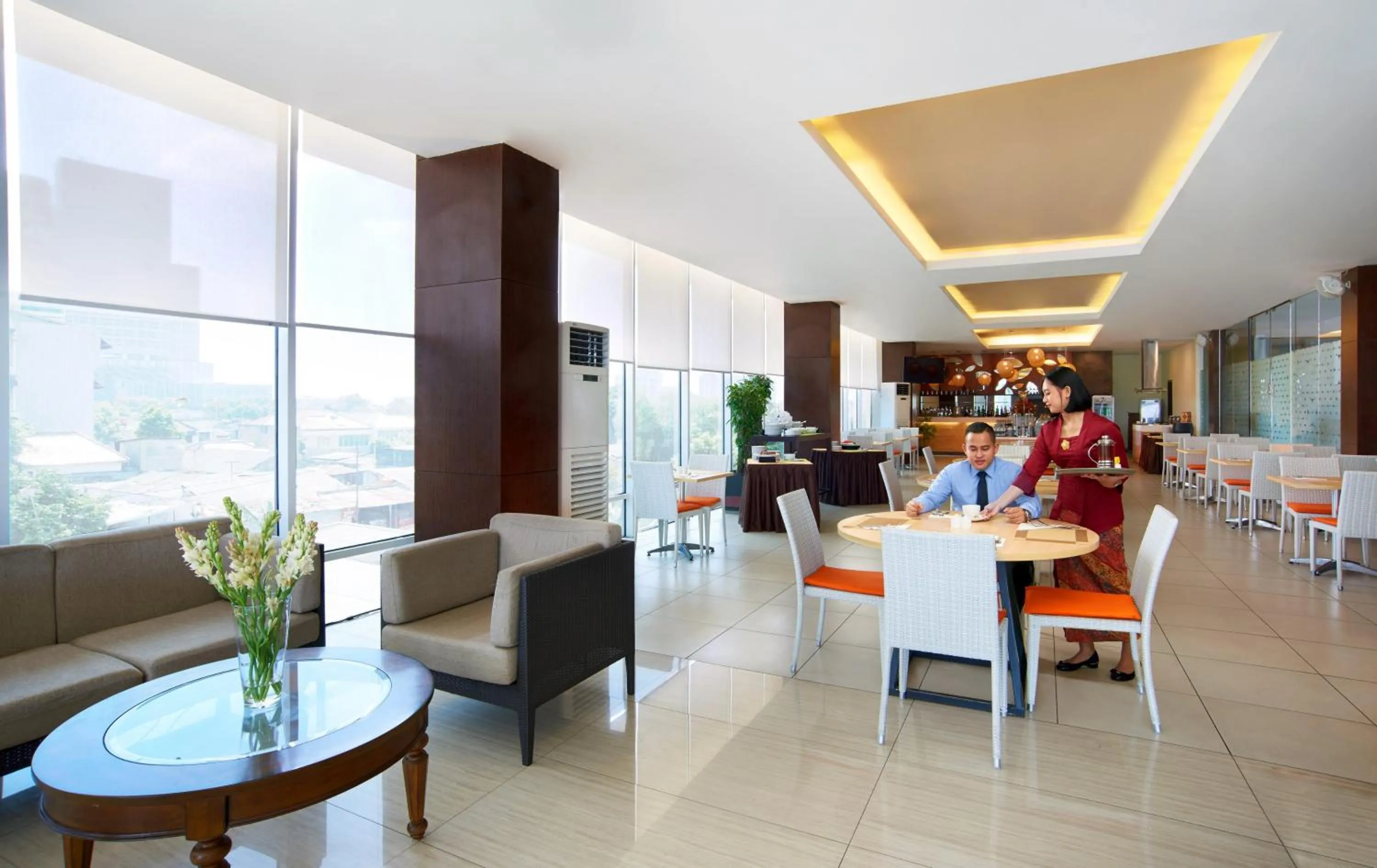 Dining area, Restaurant/Places to Eat in Cipta Hotel Pancoran