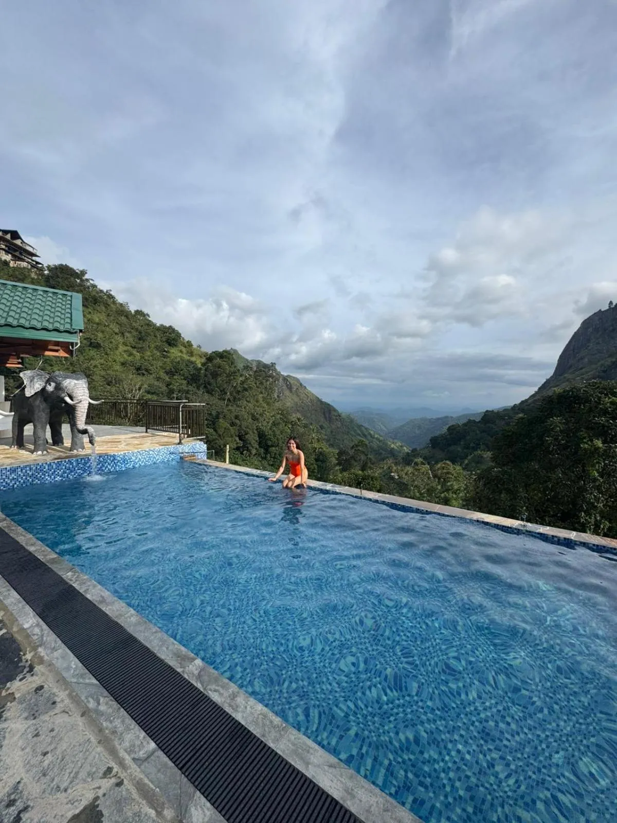 Misty Hills Ella Resort