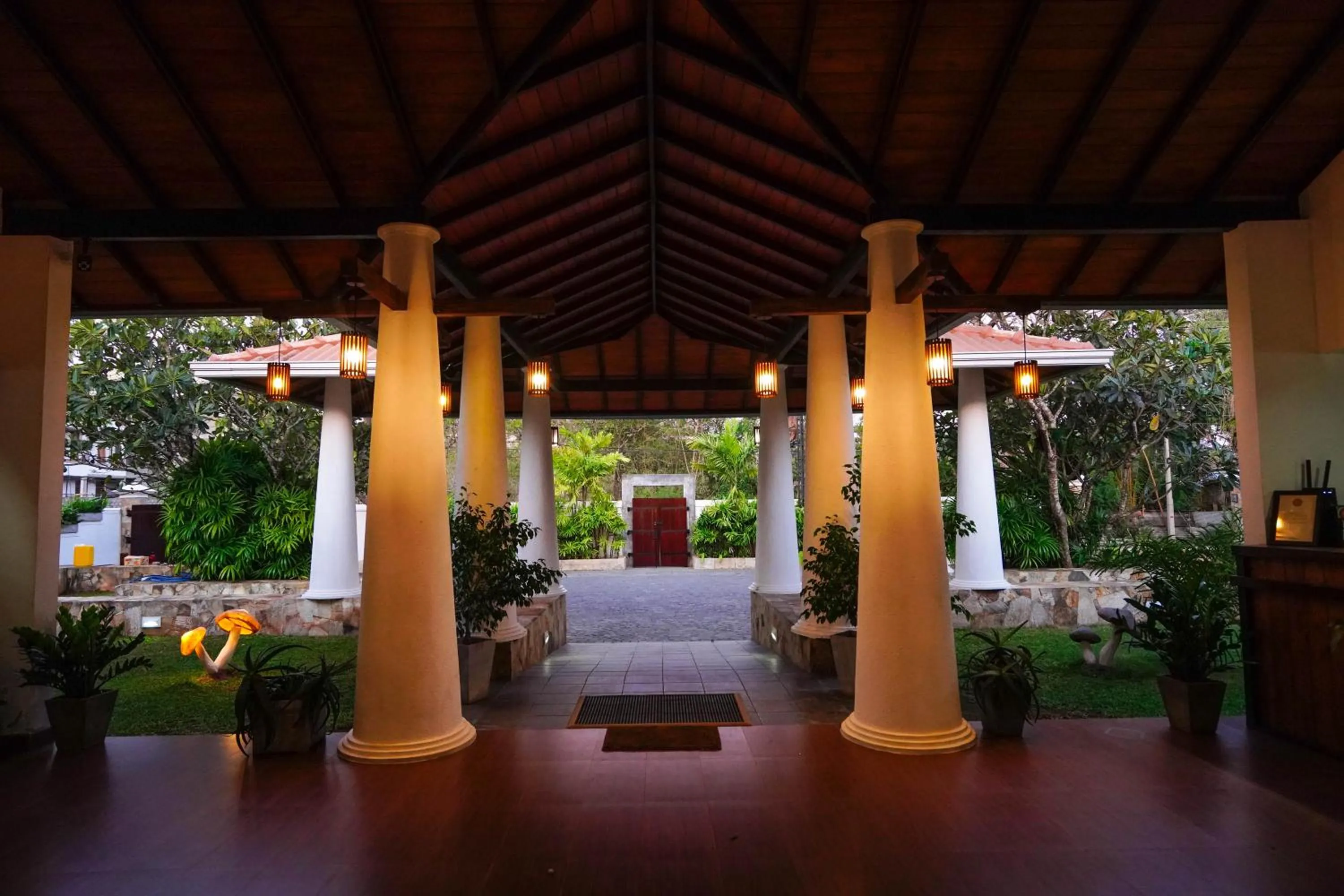 Facade/entrance in Hotel Tamarind Tree