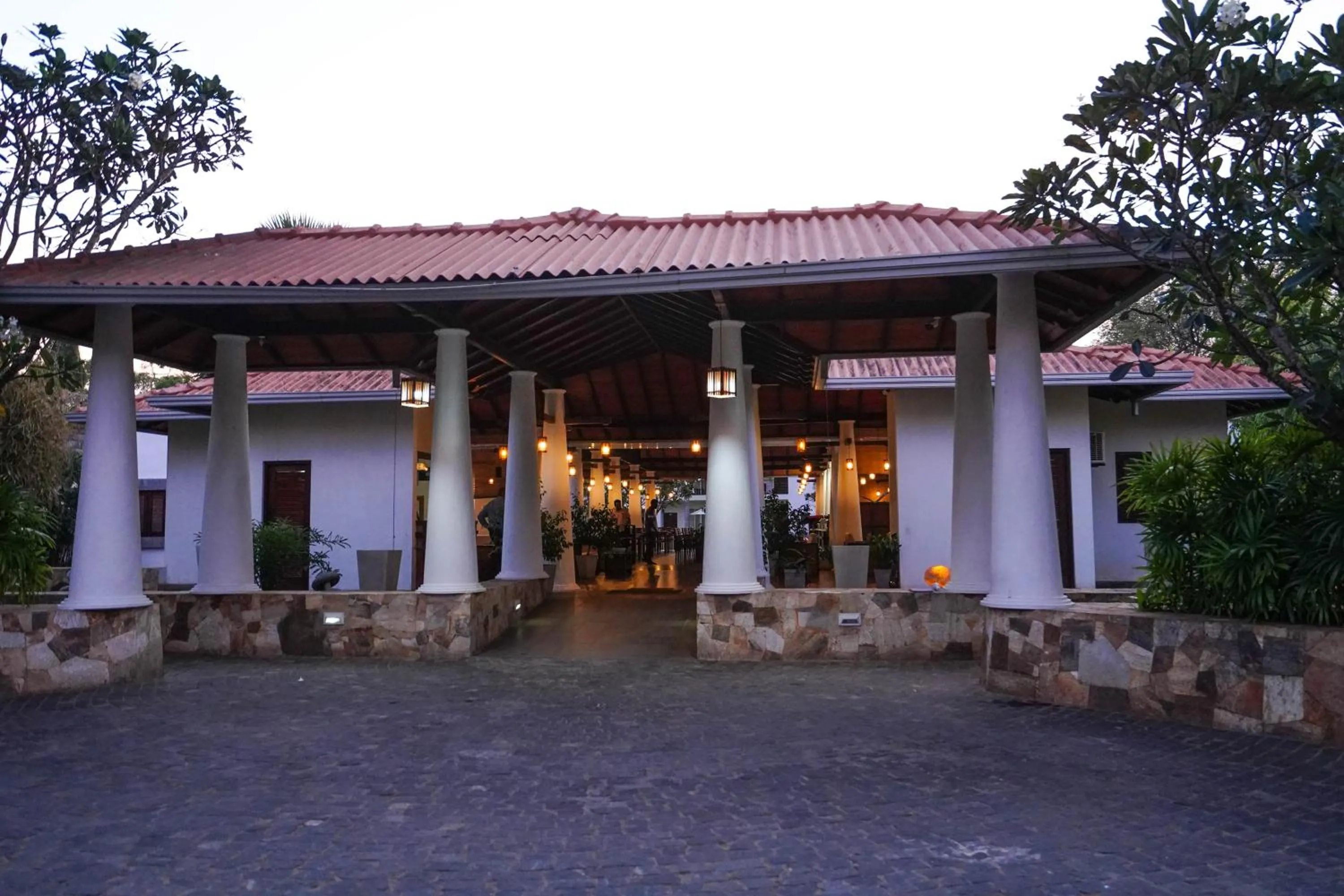 Facade/entrance in Hotel Tamarind Tree