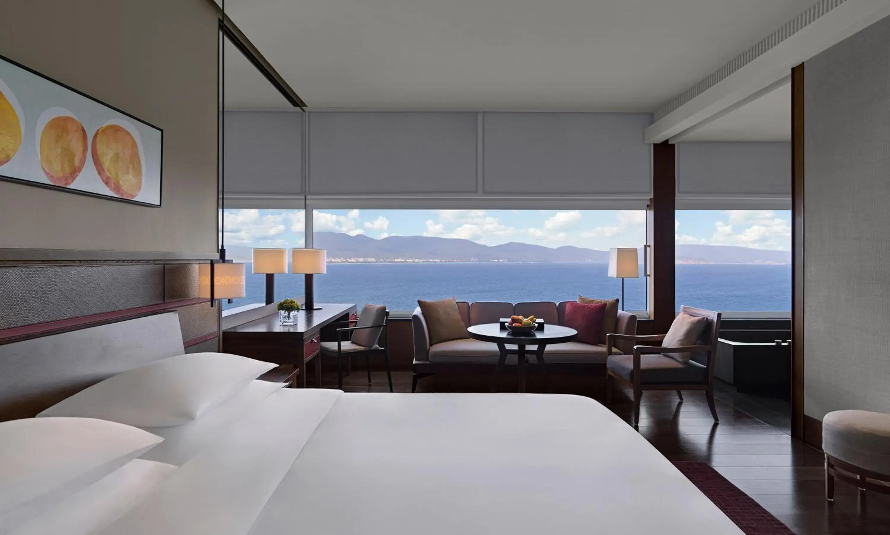 1 King Bed Panoramic Ocean View in Park Hyatt Sanya Sunny Bay Resort 1 King Bed Panoramic Ocean View in Park Hyatt Sanya Sunny Bay Resort