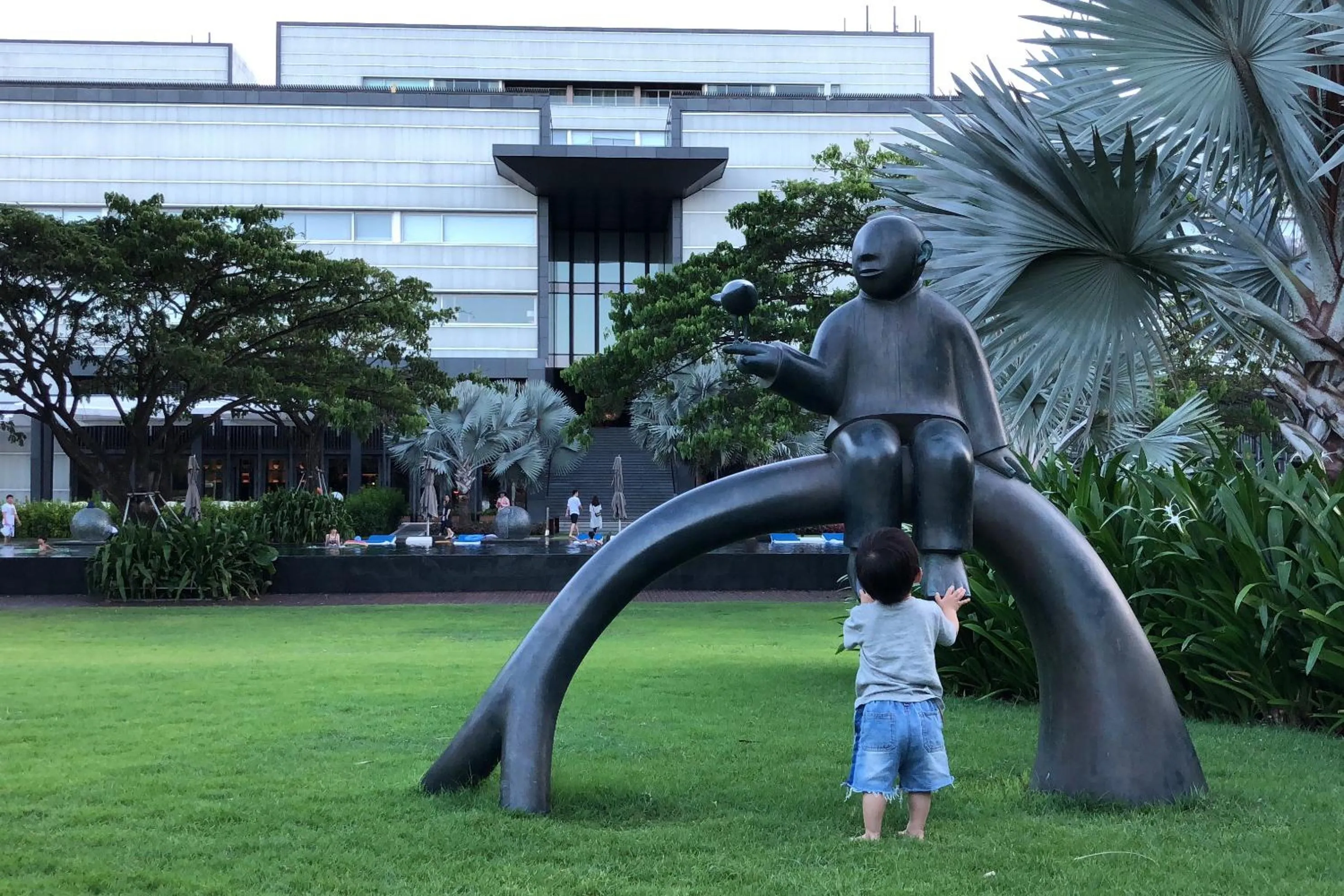 Garden in Park Hyatt Sanya Sunny Bay Resort
